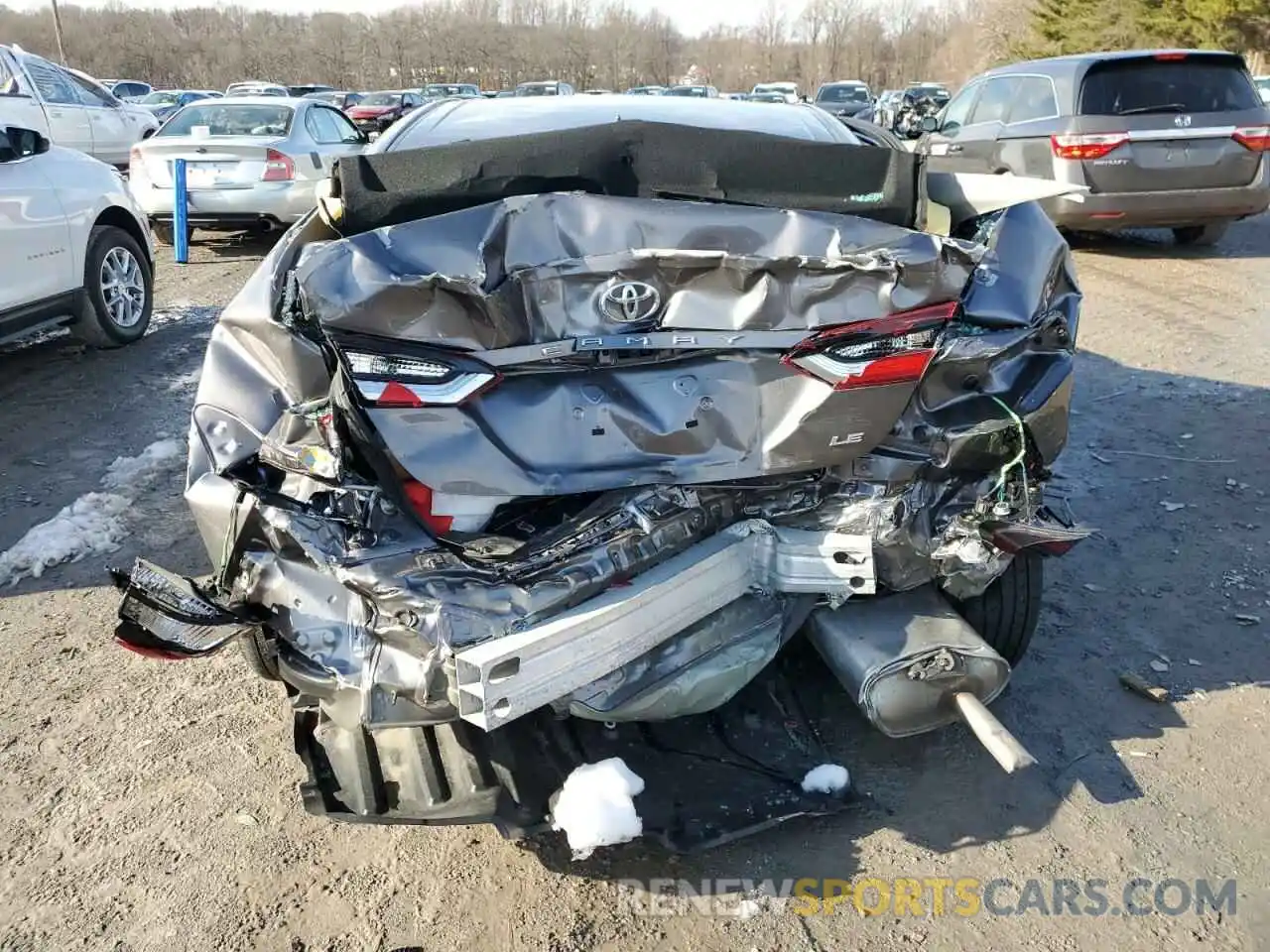 6 Photograph of a damaged car 4T1C11AK4MU479677 TOYOTA CAMRY 2021