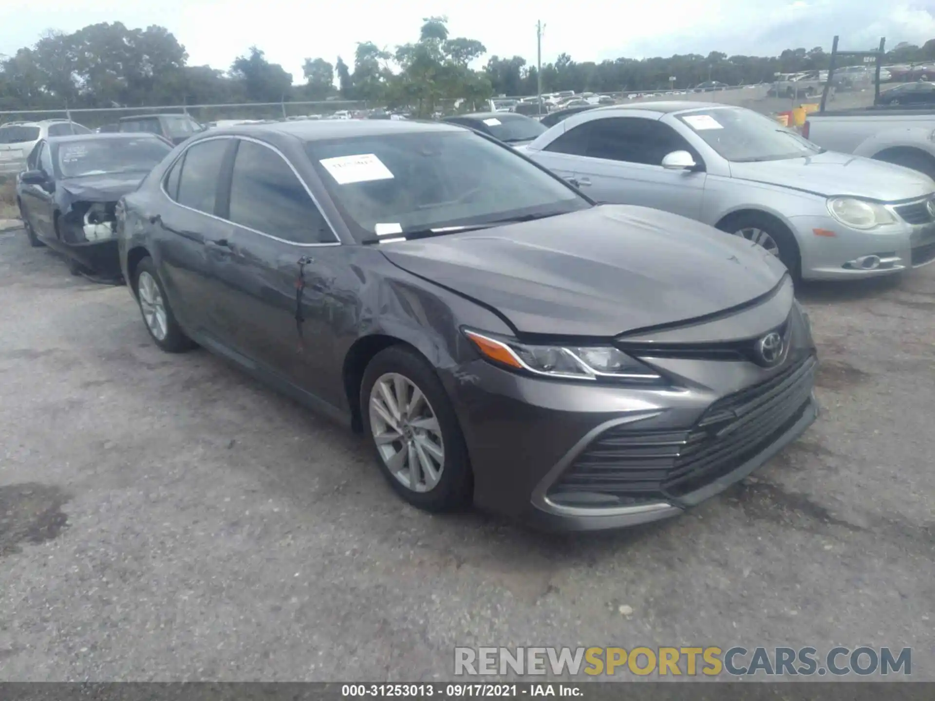 1 Photograph of a damaged car 4T1C11AK4MU512466 TOYOTA CAMRY 2021