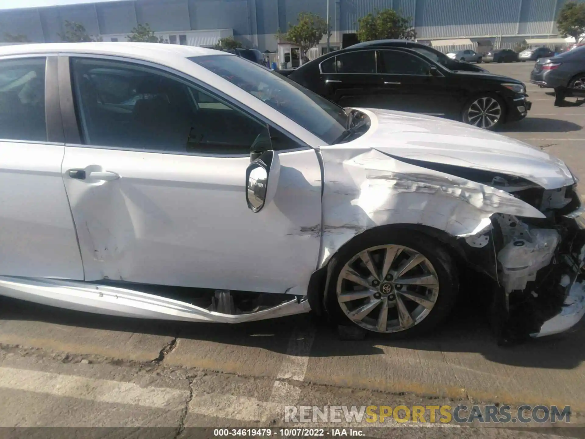 6 Photograph of a damaged car 4T1C11AK4MU516159 TOYOTA CAMRY 2021