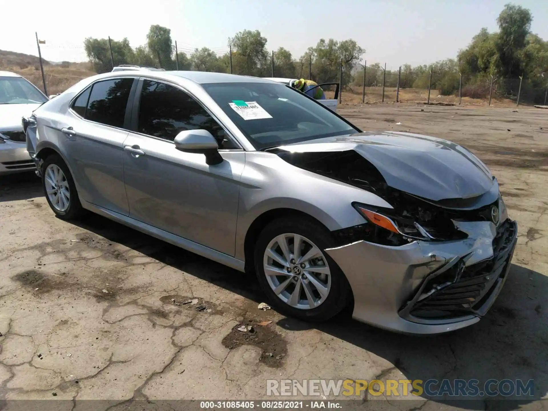 1 Photograph of a damaged car 4T1C11AK4MU536539 TOYOTA CAMRY 2021