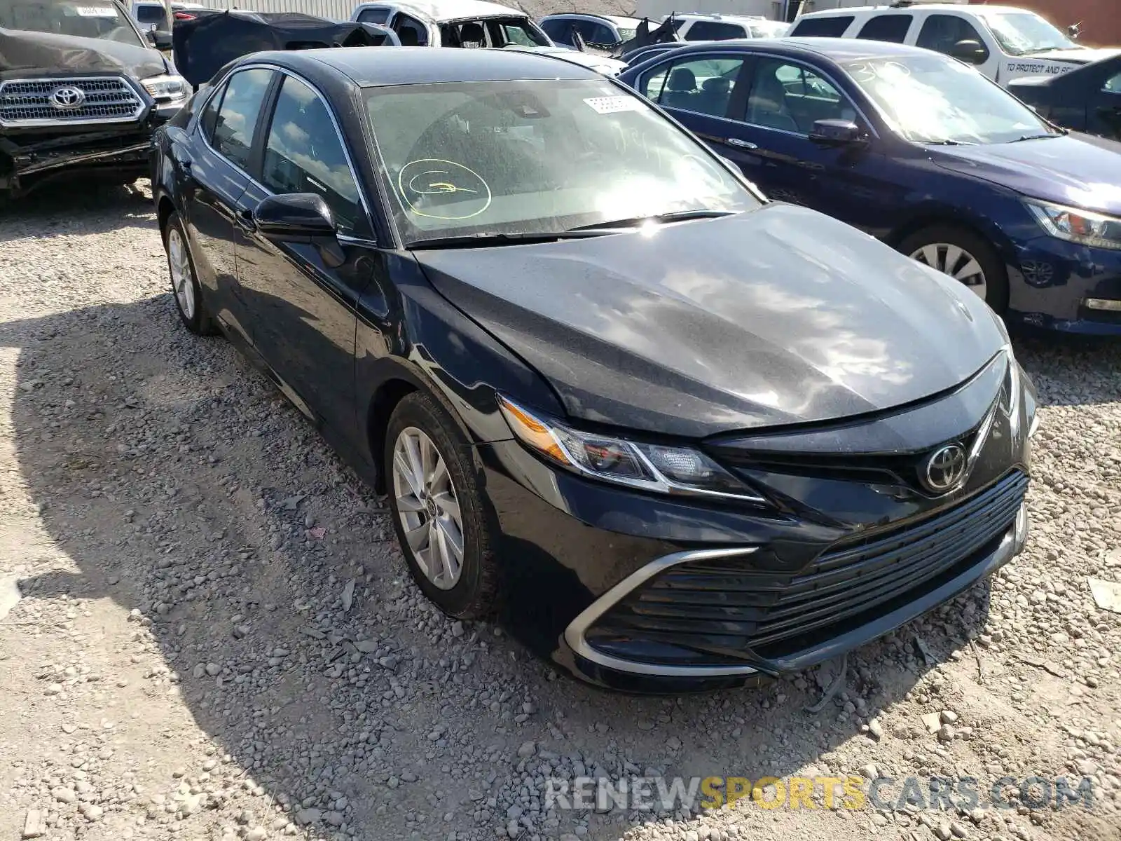 1 Photograph of a damaged car 4T1C11AK4MU544561 TOYOTA CAMRY 2021