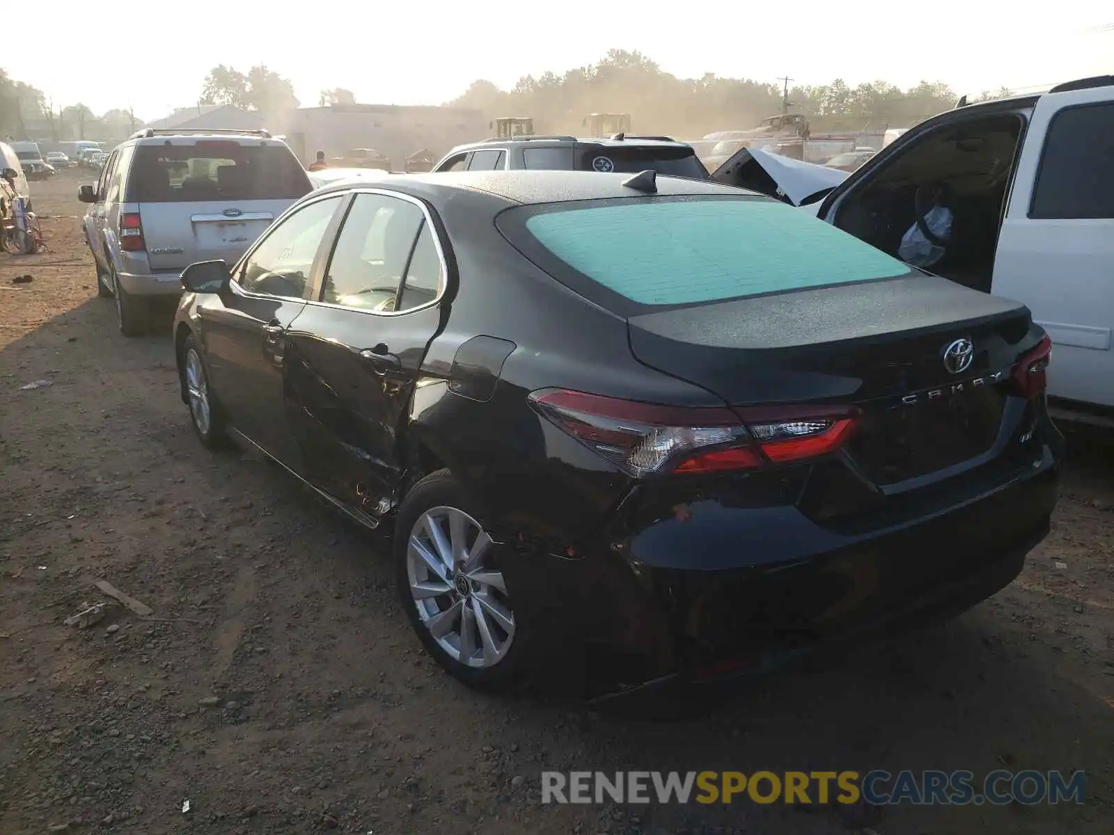 3 Photograph of a damaged car 4T1C11AK4MU558895 TOYOTA CAMRY 2021