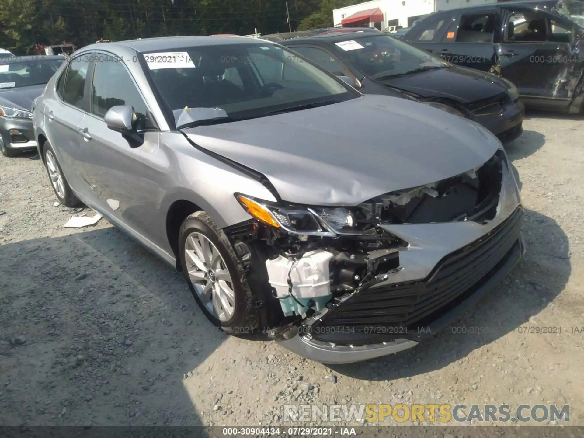 1 Photograph of a damaged car 4T1C11AK4MU575129 TOYOTA CAMRY 2021