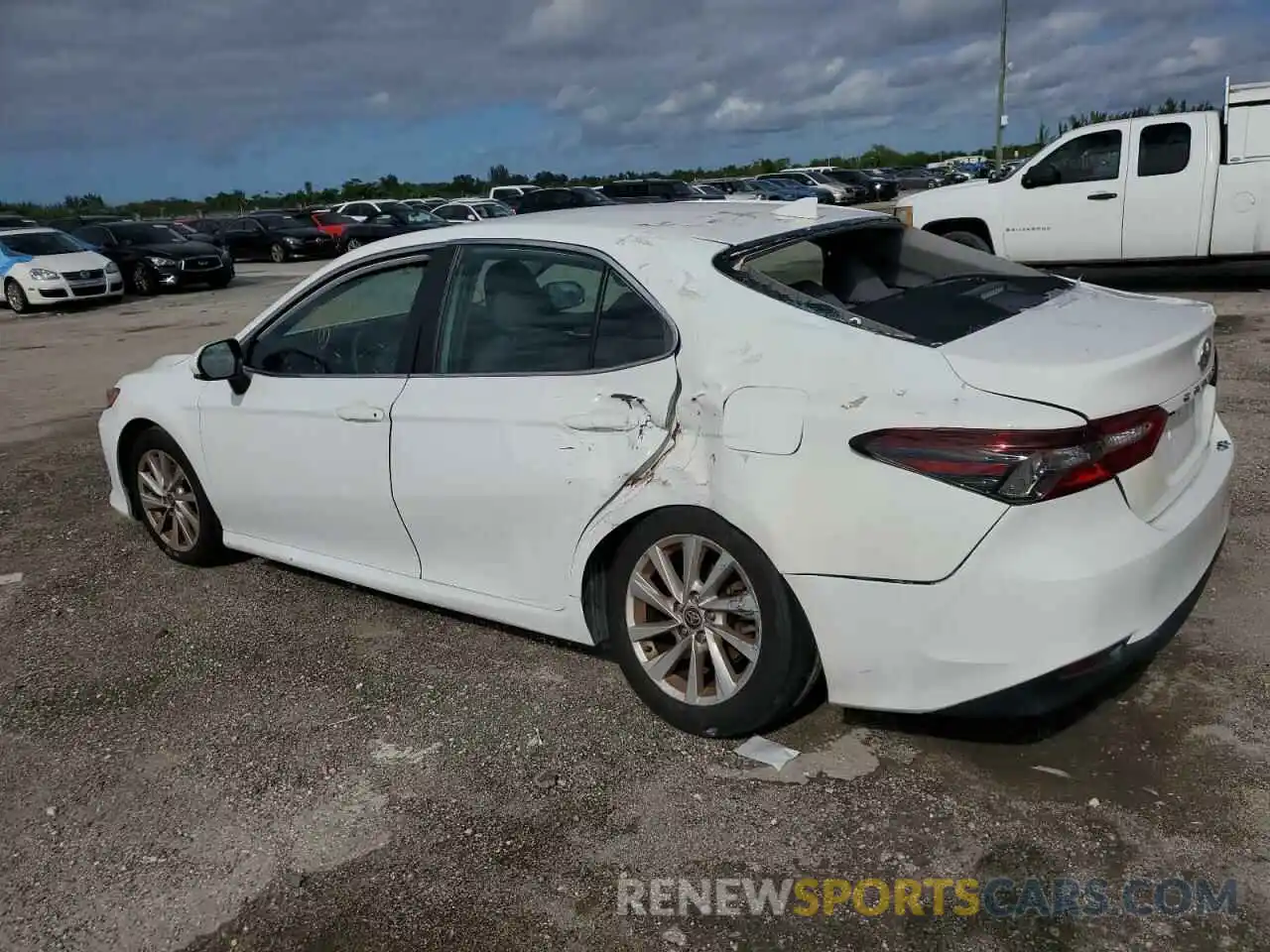 2 Photograph of a damaged car 4T1C11AK4MU584428 TOYOTA CAMRY 2021