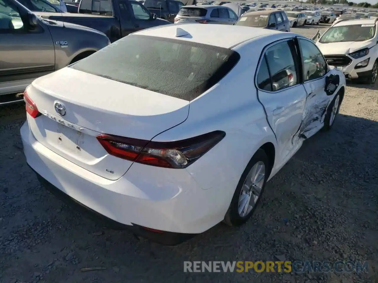 4 Photograph of a damaged car 4T1C11AK4MU589516 TOYOTA CAMRY 2021