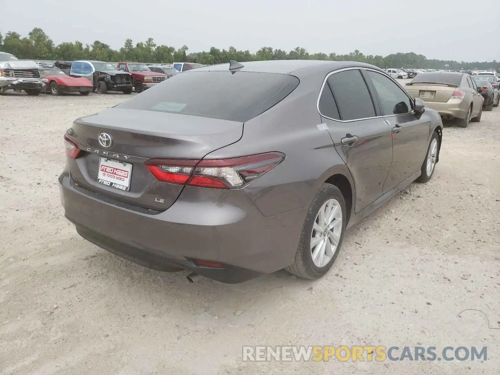 4 Photograph of a damaged car 4T1C11AK4MU593923 TOYOTA CAMRY 2021