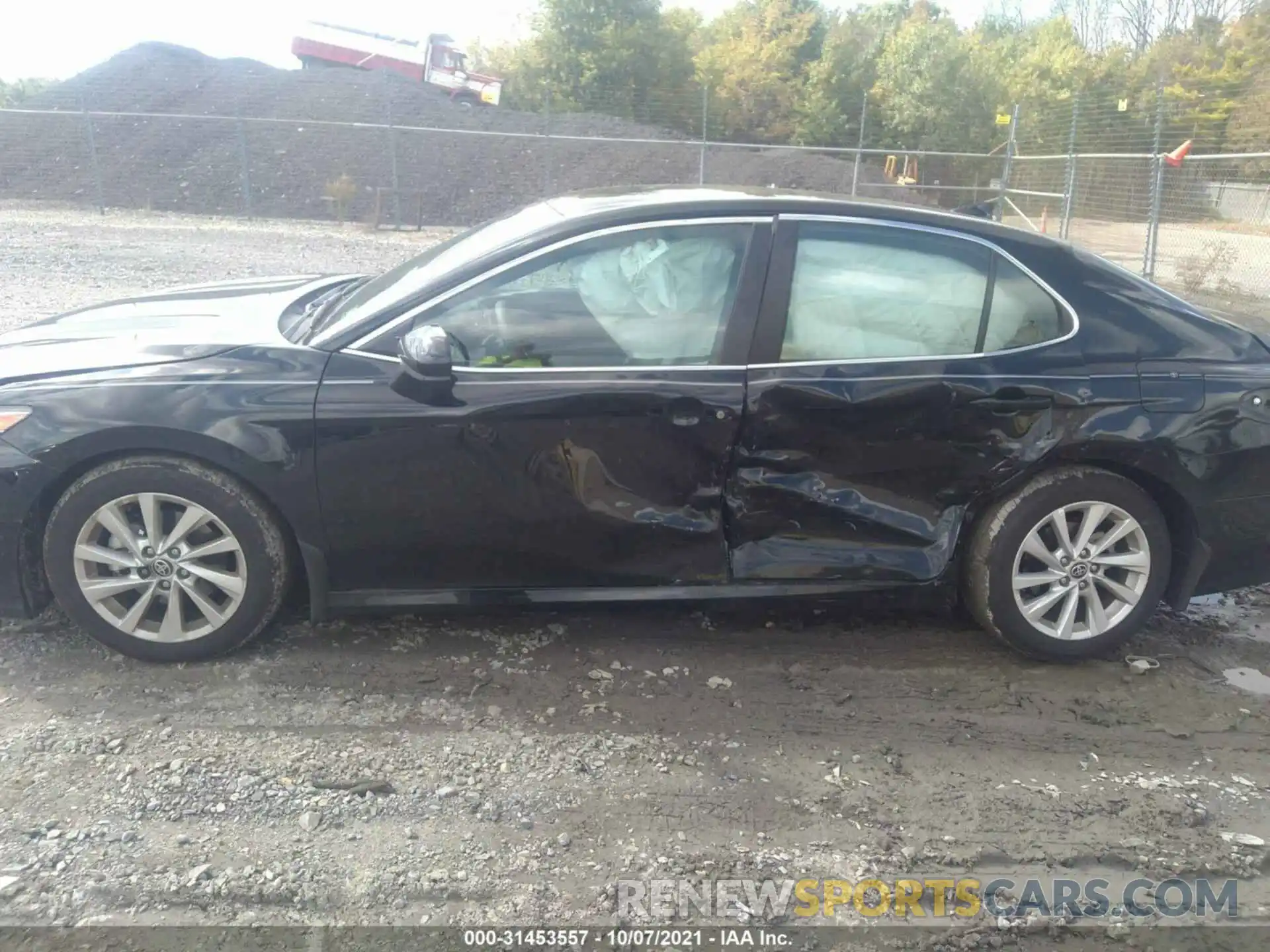 6 Photograph of a damaged car 4T1C11AK4MU600952 TOYOTA CAMRY 2021