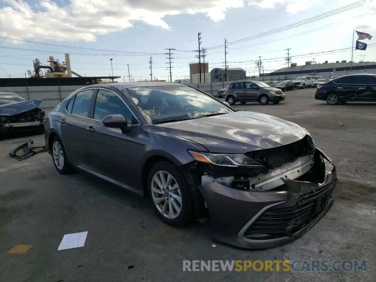 1 Photograph of a damaged car 4T1C11AK4MU602507 TOYOTA CAMRY 2021