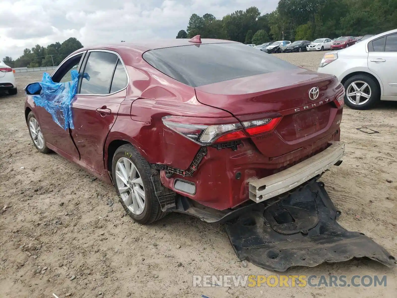 3 Photograph of a damaged car 4T1C11AK5MU406852 TOYOTA CAMRY 2021