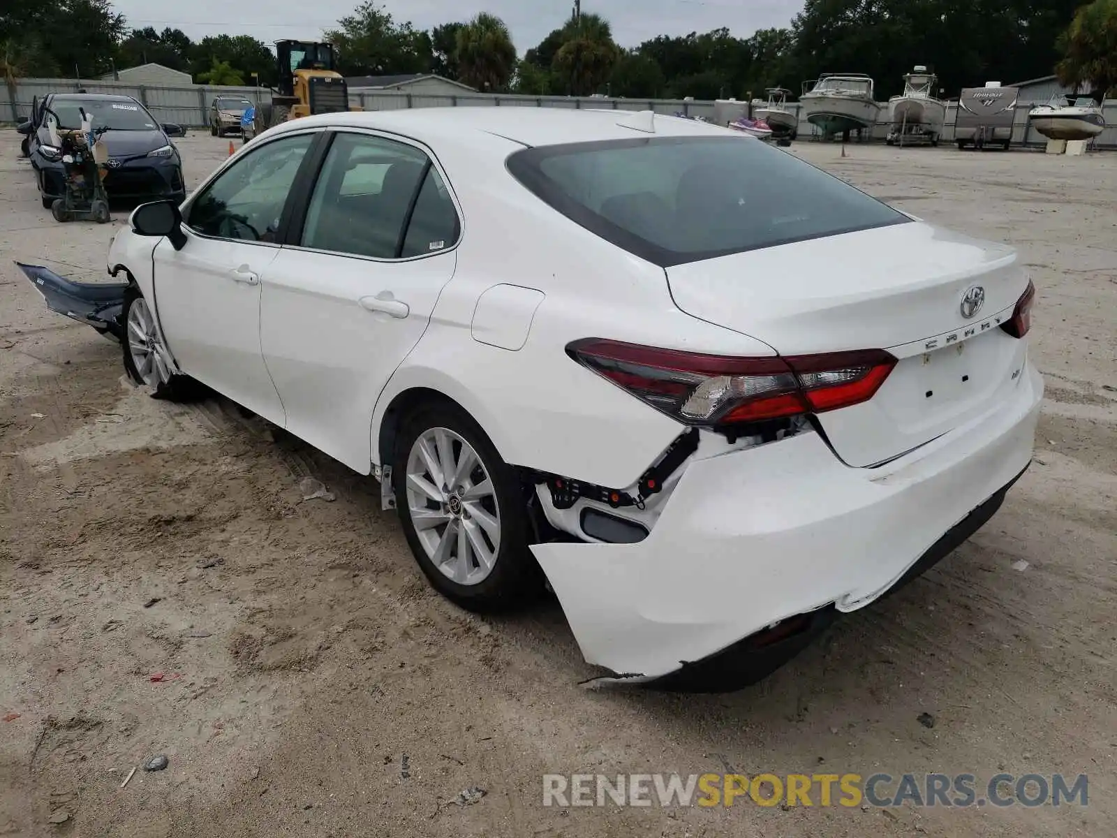 3 Photograph of a damaged car 4T1C11AK5MU429631 TOYOTA CAMRY 2021