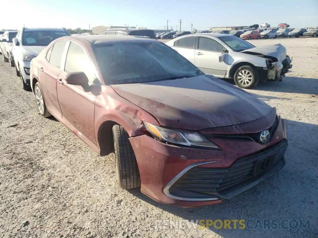 1 Photograph of a damaged car 4T1C11AK5MU433386 TOYOTA CAMRY 2021