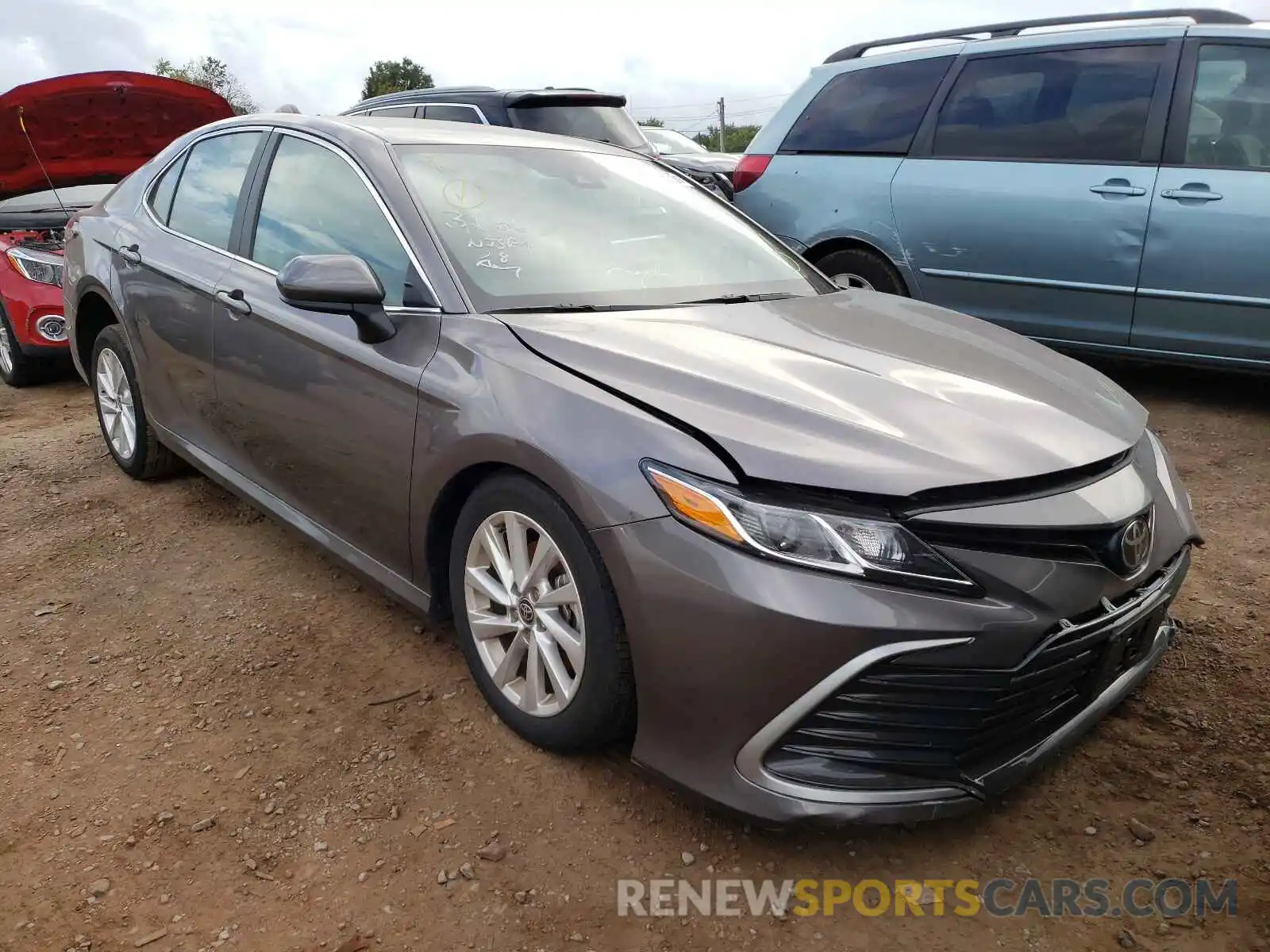 1 Photograph of a damaged car 4T1C11AK5MU441438 TOYOTA CAMRY 2021