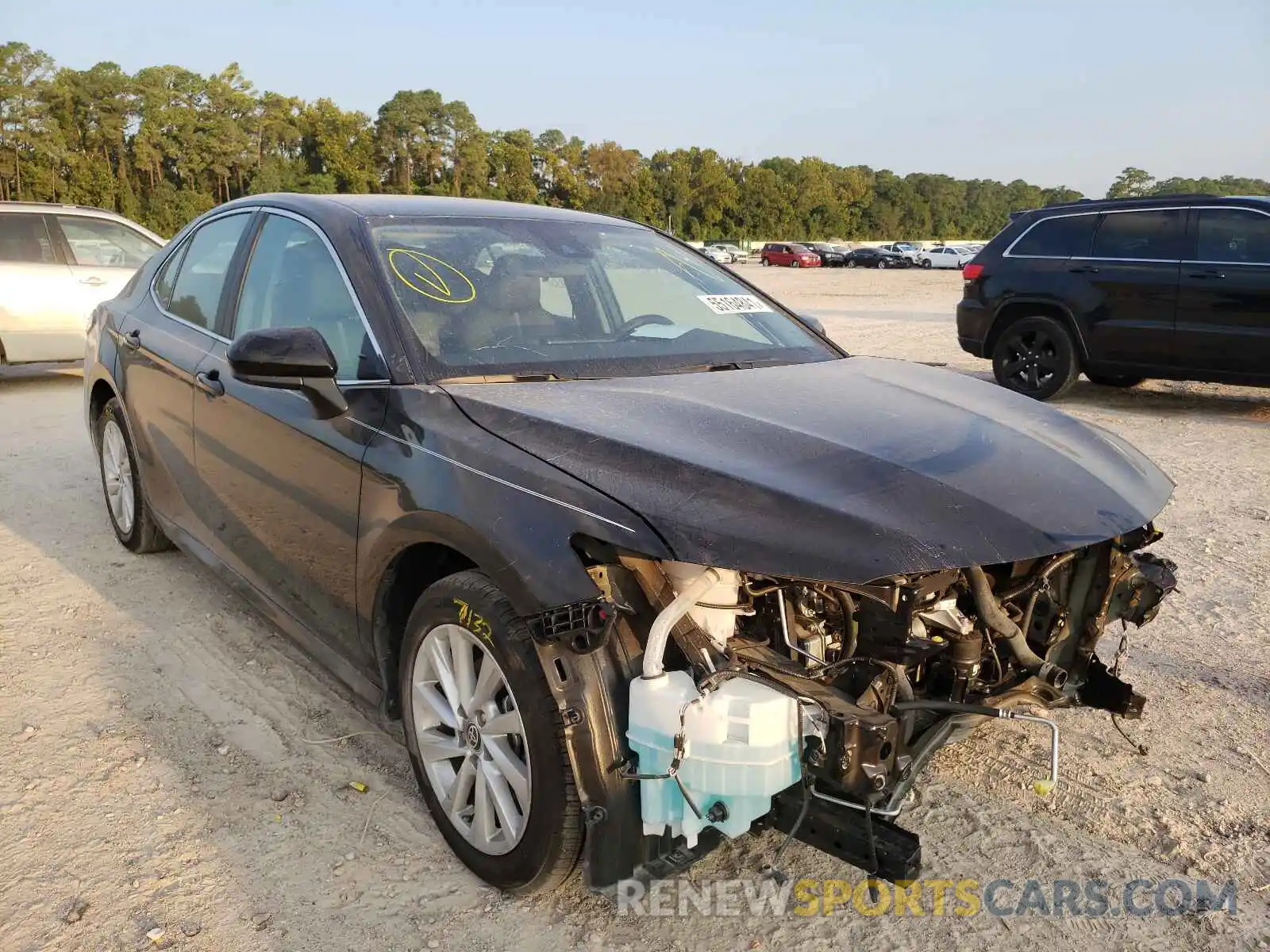 1 Photograph of a damaged car 4T1C11AK5MU446154 TOYOTA CAMRY 2021