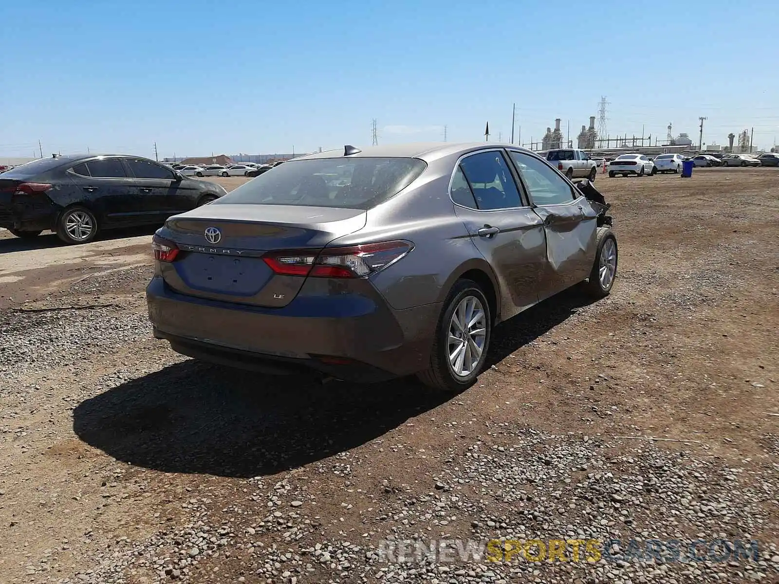 4 Photograph of a damaged car 4T1C11AK5MU452004 TOYOTA CAMRY 2021