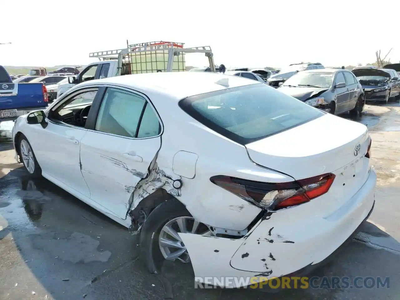 2 Photograph of a damaged car 4T1C11AK5MU456330 TOYOTA CAMRY 2021