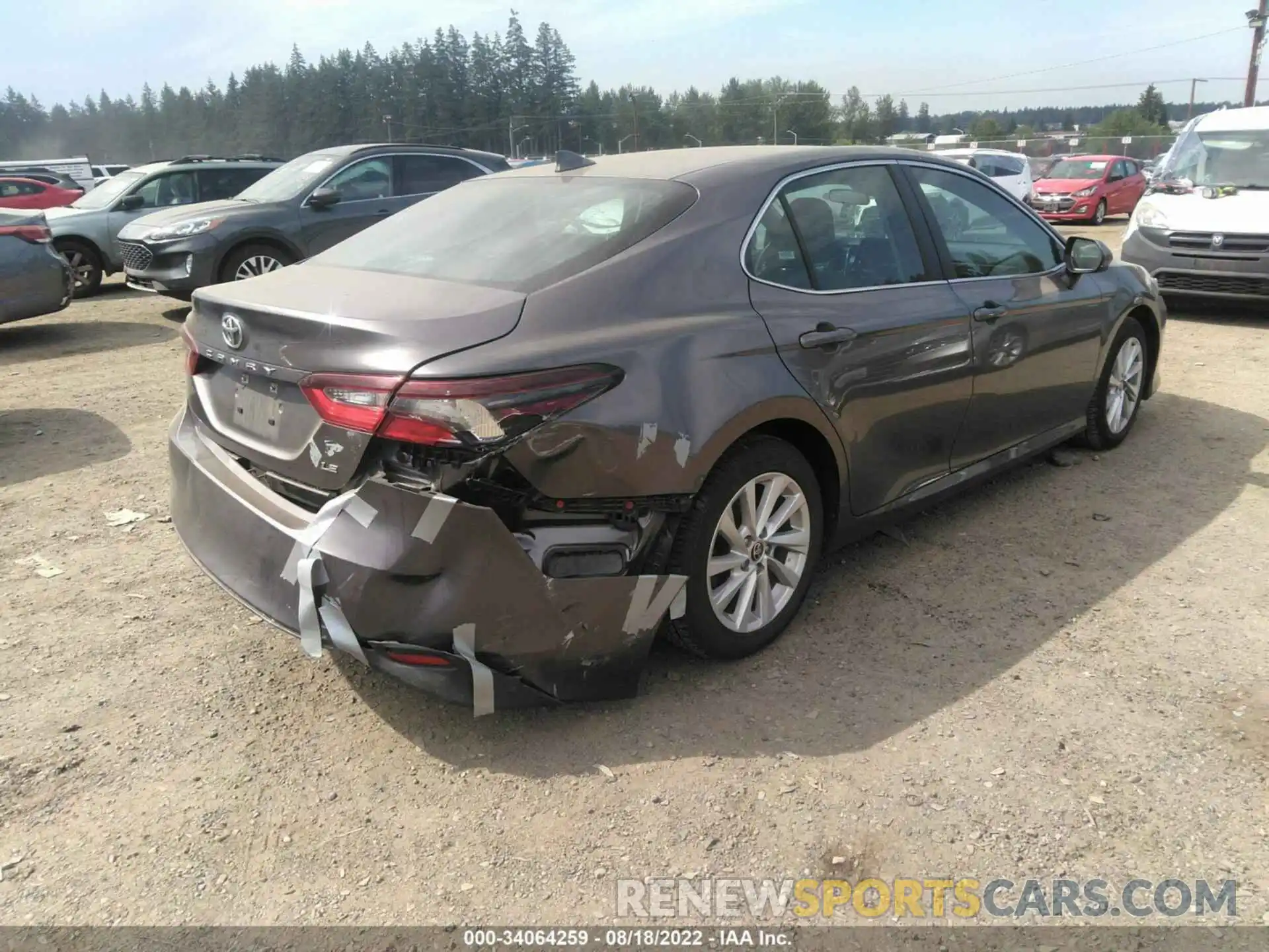 4 Photograph of a damaged car 4T1C11AK5MU469904 TOYOTA CAMRY 2021