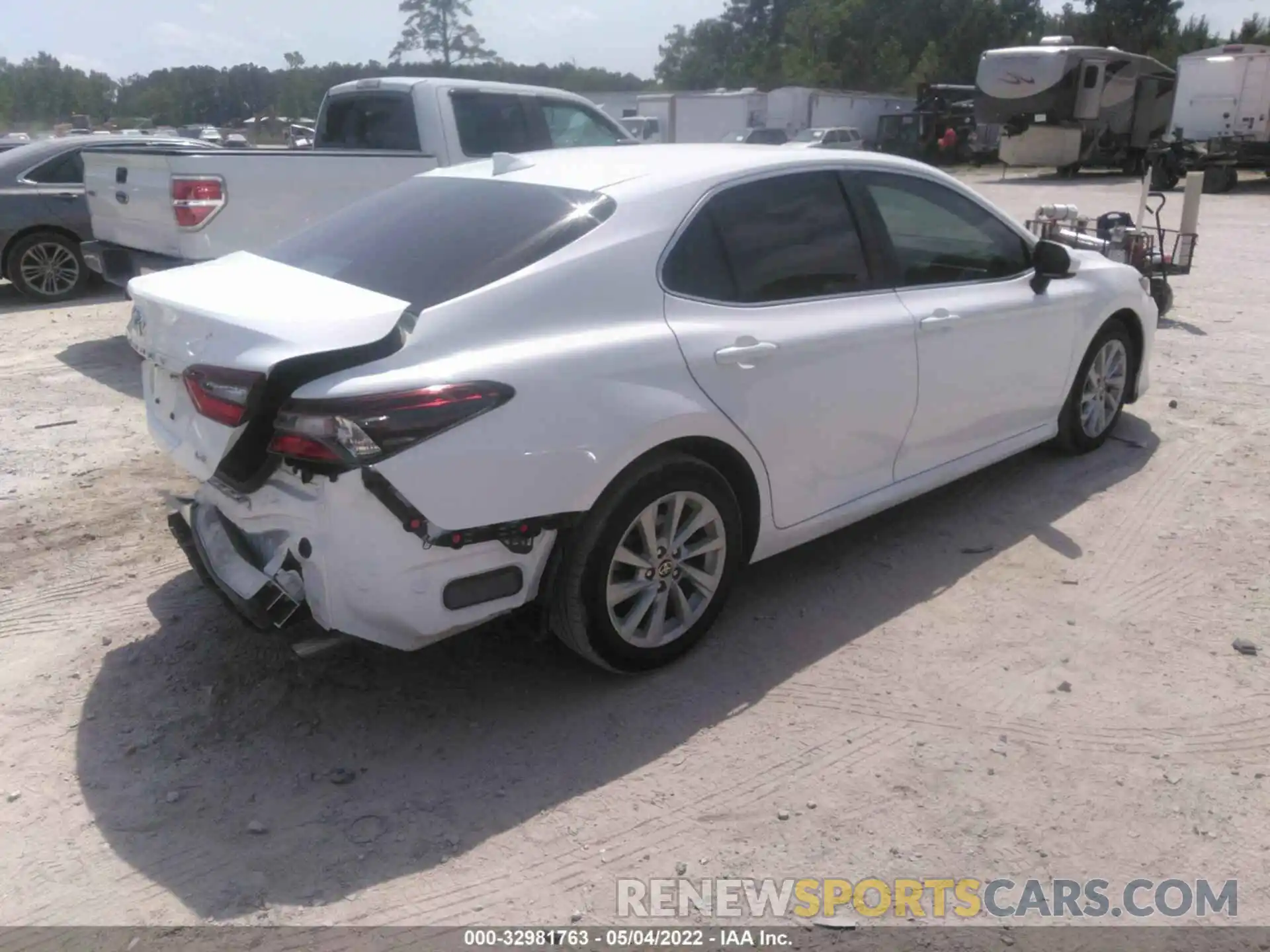 4 Photograph of a damaged car 4T1C11AK5MU494964 TOYOTA CAMRY 2021