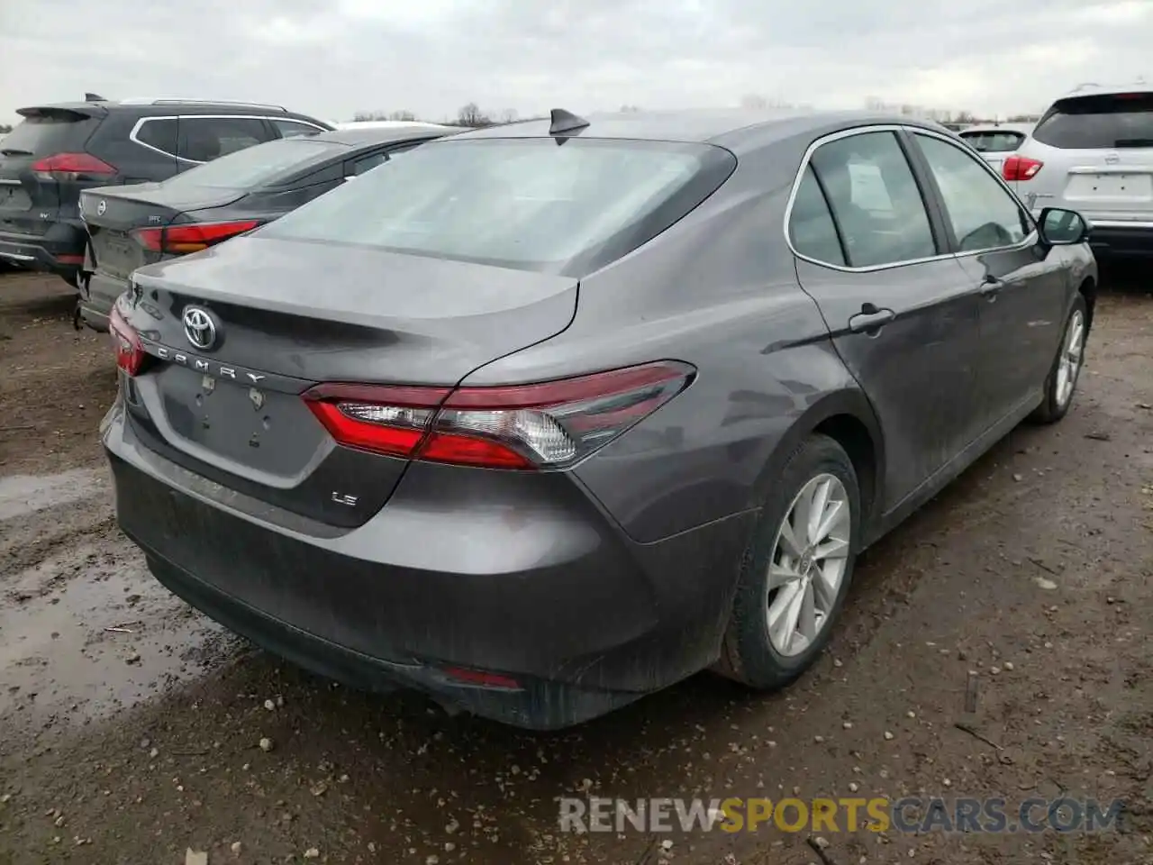 4 Photograph of a damaged car 4T1C11AK5MU554192 TOYOTA CAMRY 2021