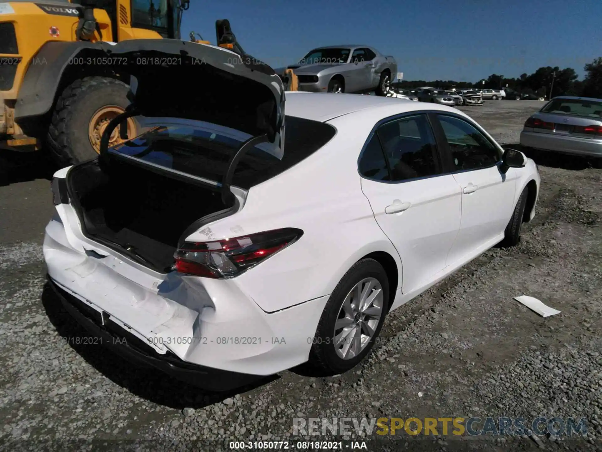 4 Photograph of a damaged car 4T1C11AK5MU574992 TOYOTA CAMRY 2021