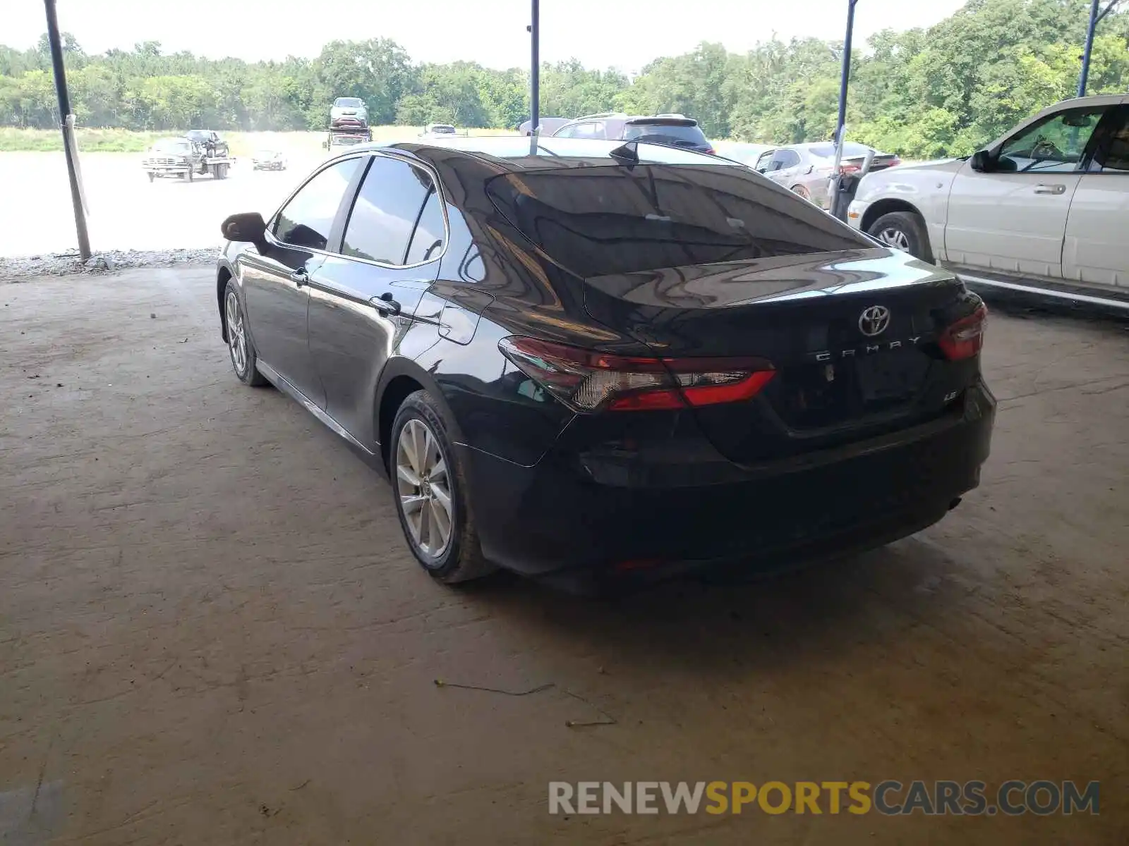 3 Photograph of a damaged car 4T1C11AK5MU578217 TOYOTA CAMRY 2021