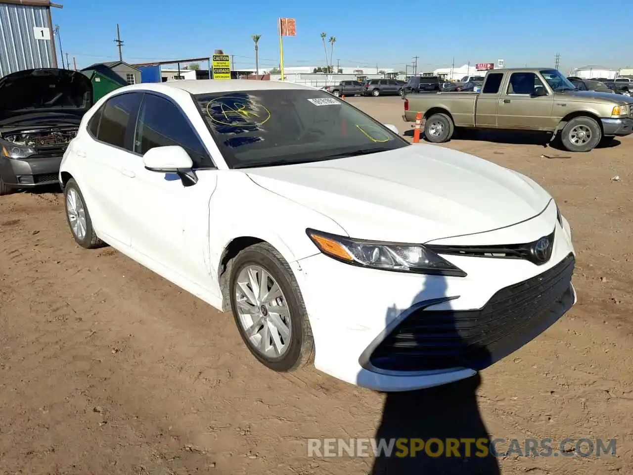 1 Photograph of a damaged car 4T1C11AK5MU578573 TOYOTA CAMRY 2021