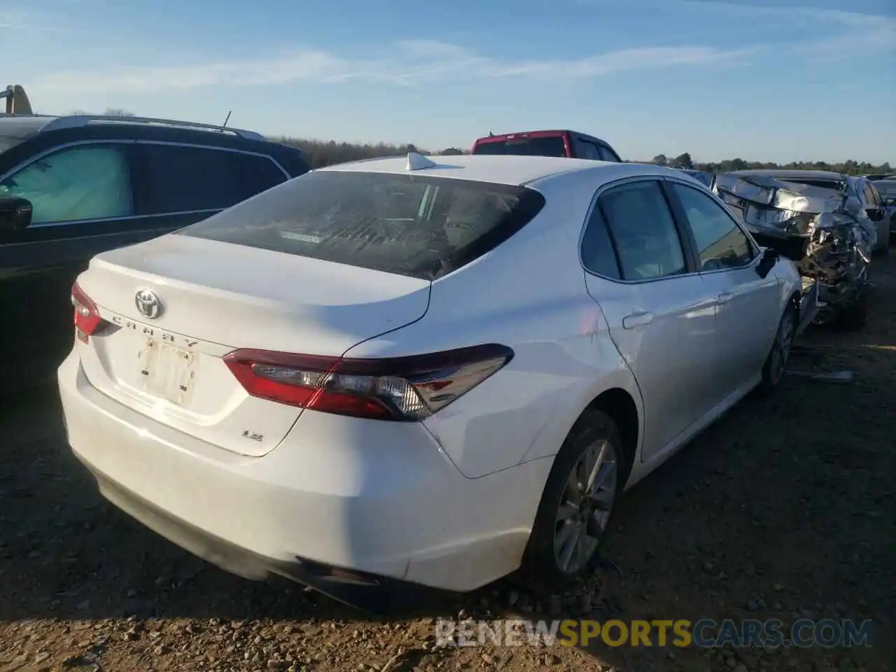 4 Photograph of a damaged car 4T1C11AK5MU582123 TOYOTA CAMRY 2021