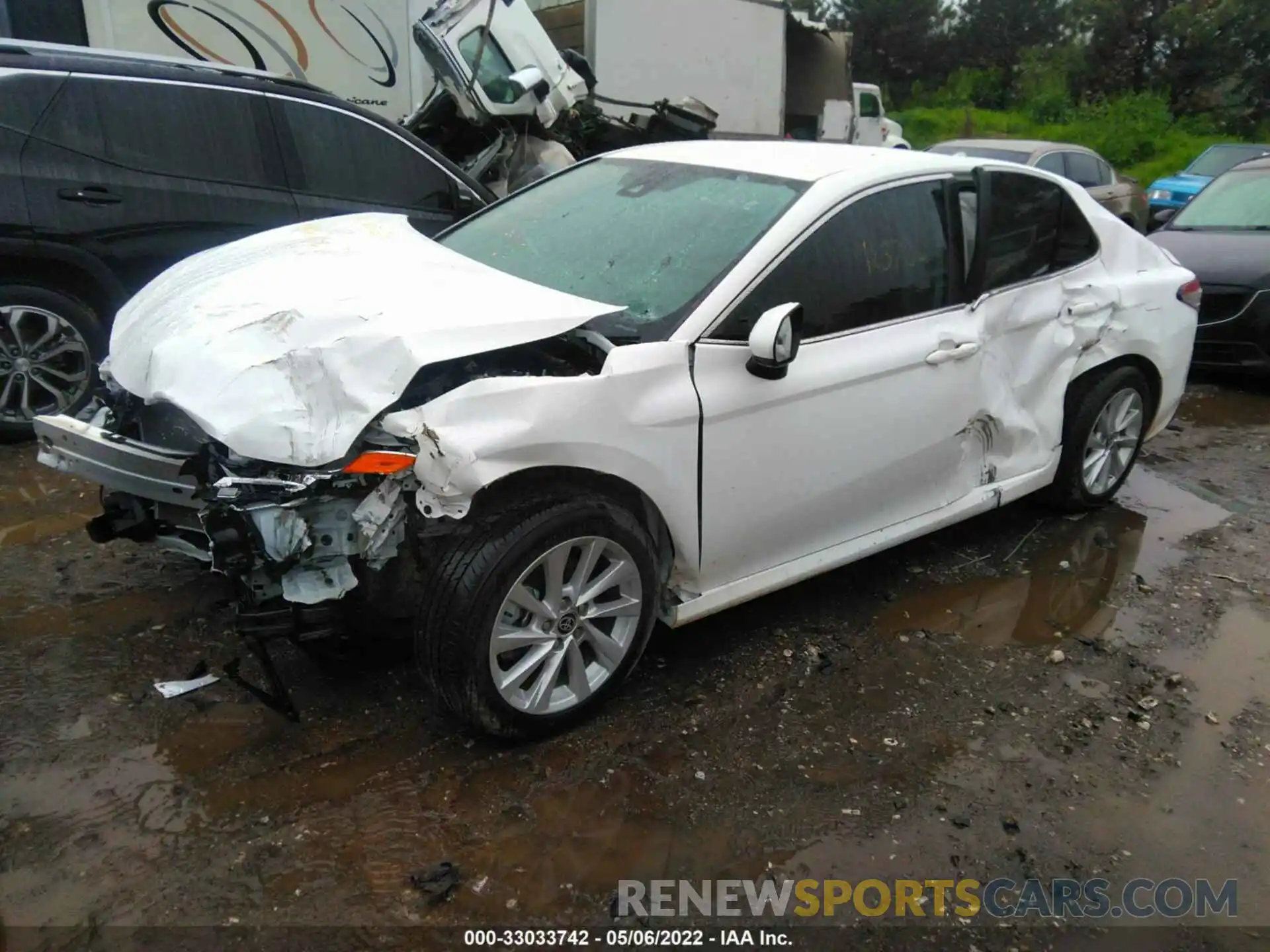 2 Photograph of a damaged car 4T1C11AK5MU582137 TOYOTA CAMRY 2021