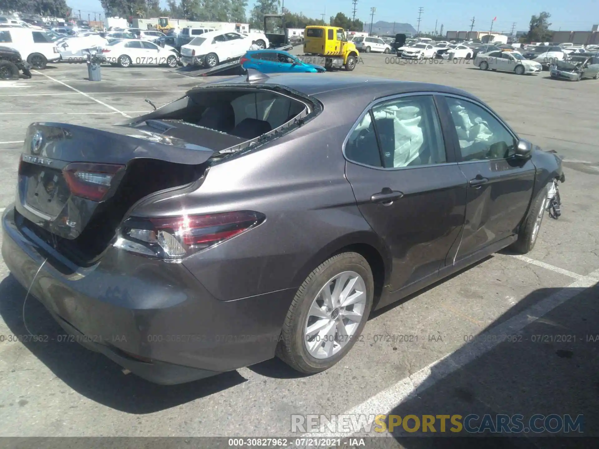 4 Photograph of a damaged car 4T1C11AK5MU582445 TOYOTA CAMRY 2021