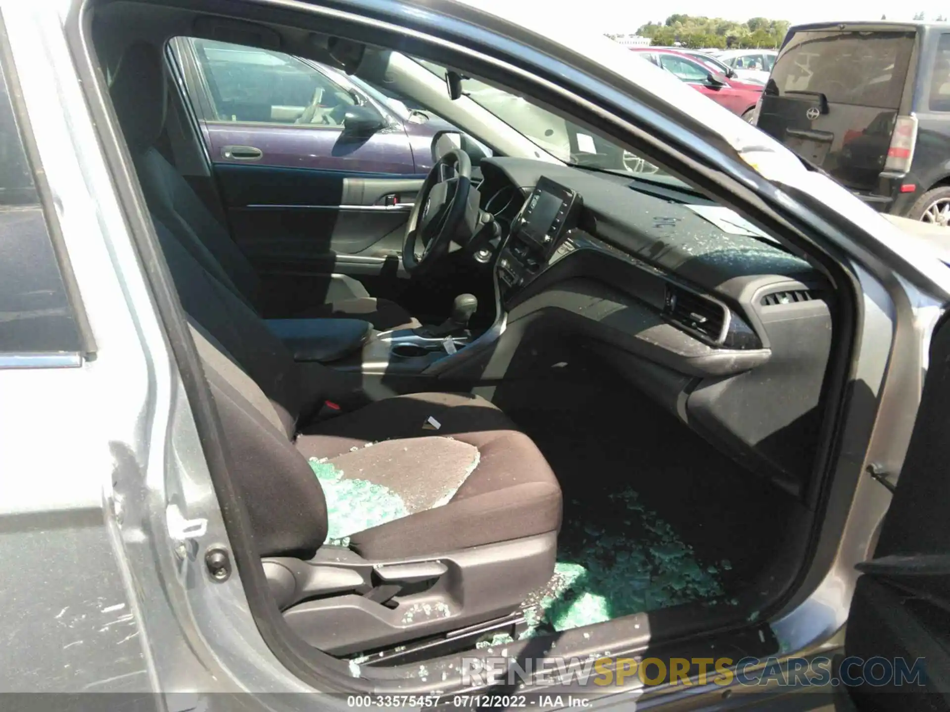 5 Photograph of a damaged car 4T1C11AK5MU590447 TOYOTA CAMRY 2021