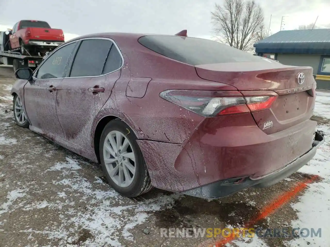 3 Photograph of a damaged car 4T1C11AK5MU612964 TOYOTA CAMRY 2021