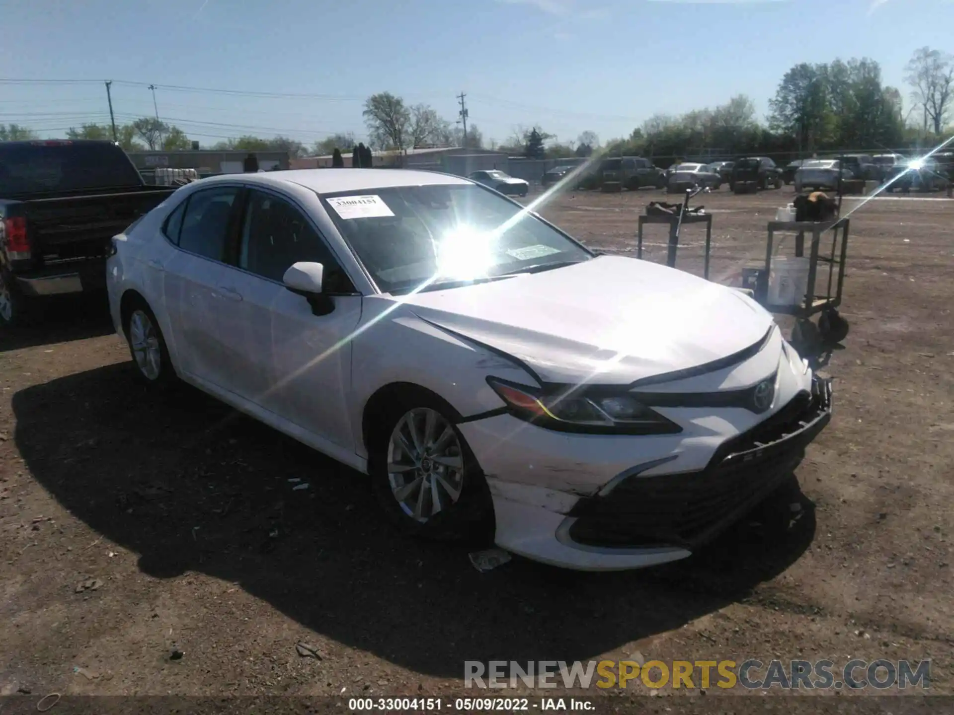 1 Photograph of a damaged car 4T1C11AK6MU442193 TOYOTA CAMRY 2021