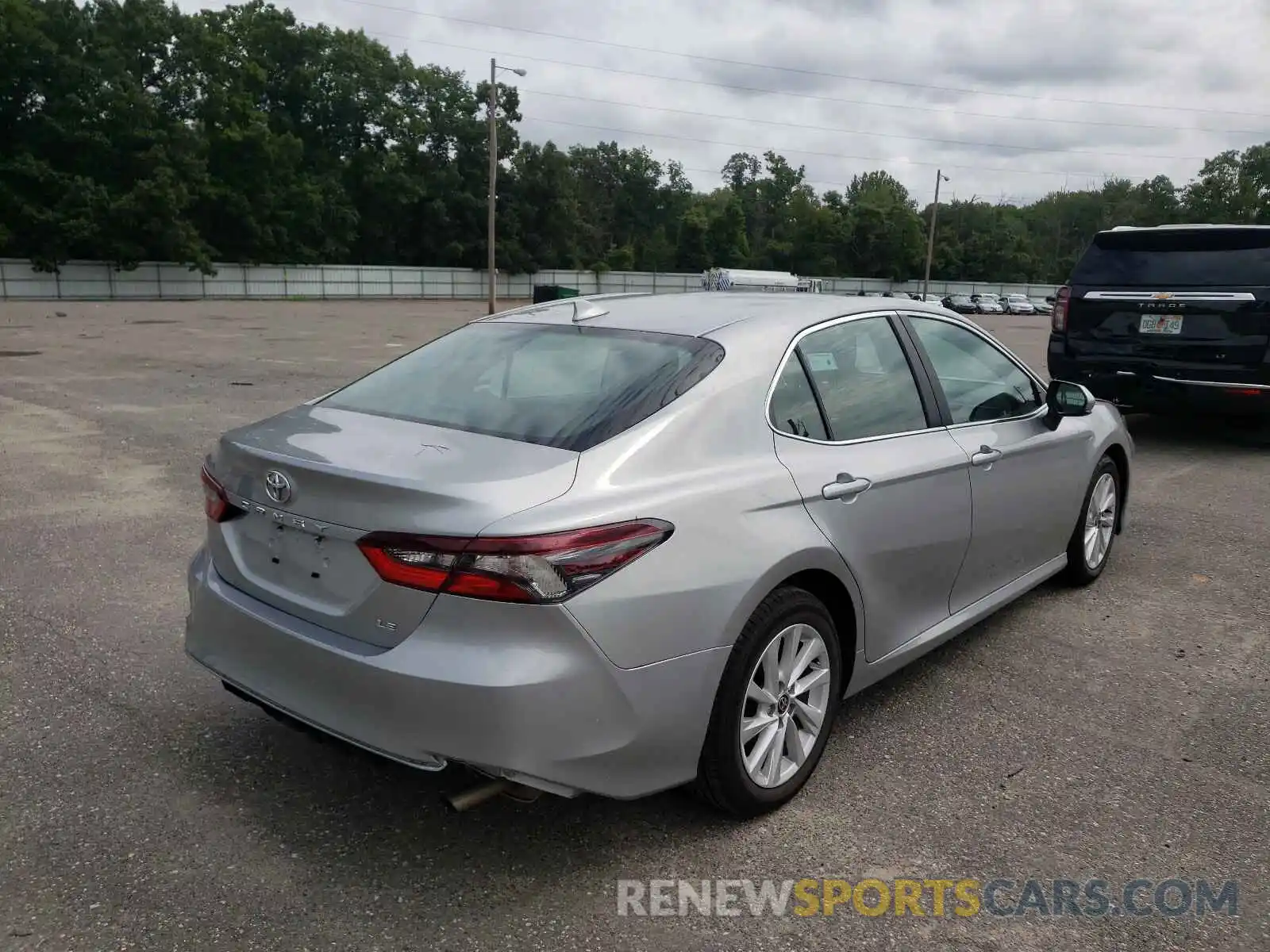 4 Photograph of a damaged car 4T1C11AK6MU455266 TOYOTA CAMRY 2021