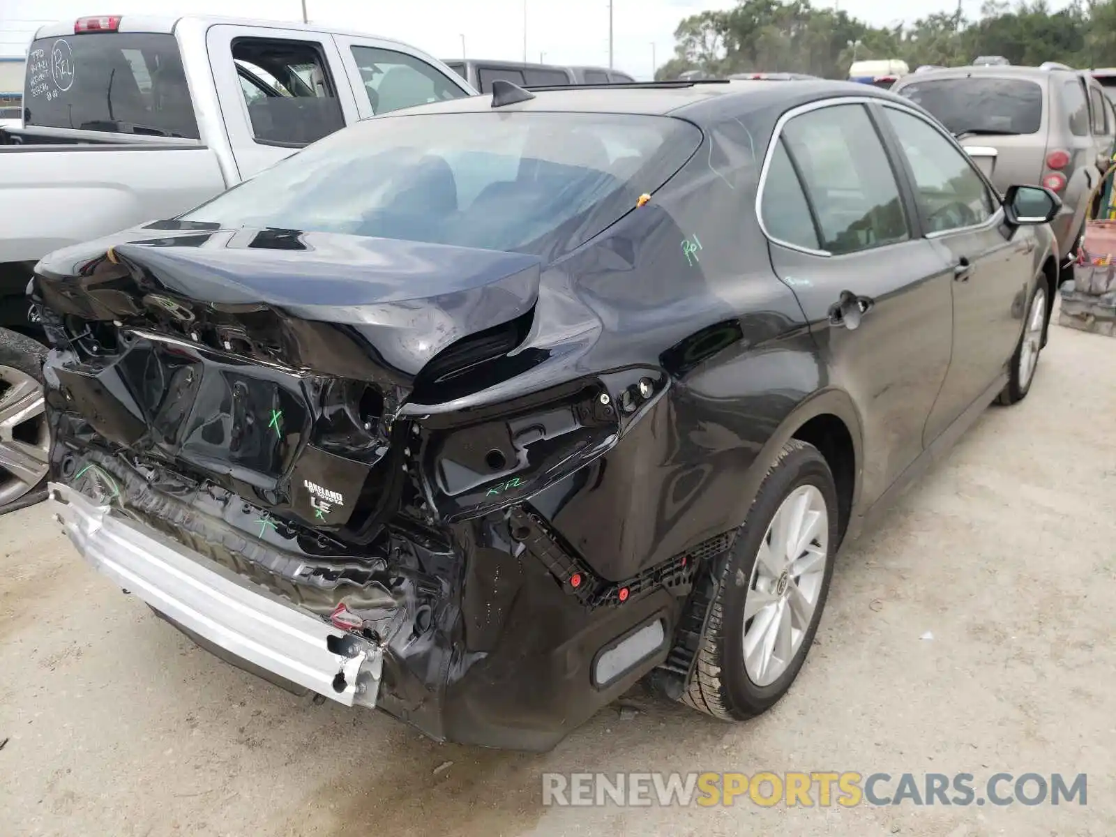 4 Photograph of a damaged car 4T1C11AK6MU465294 TOYOTA CAMRY 2021