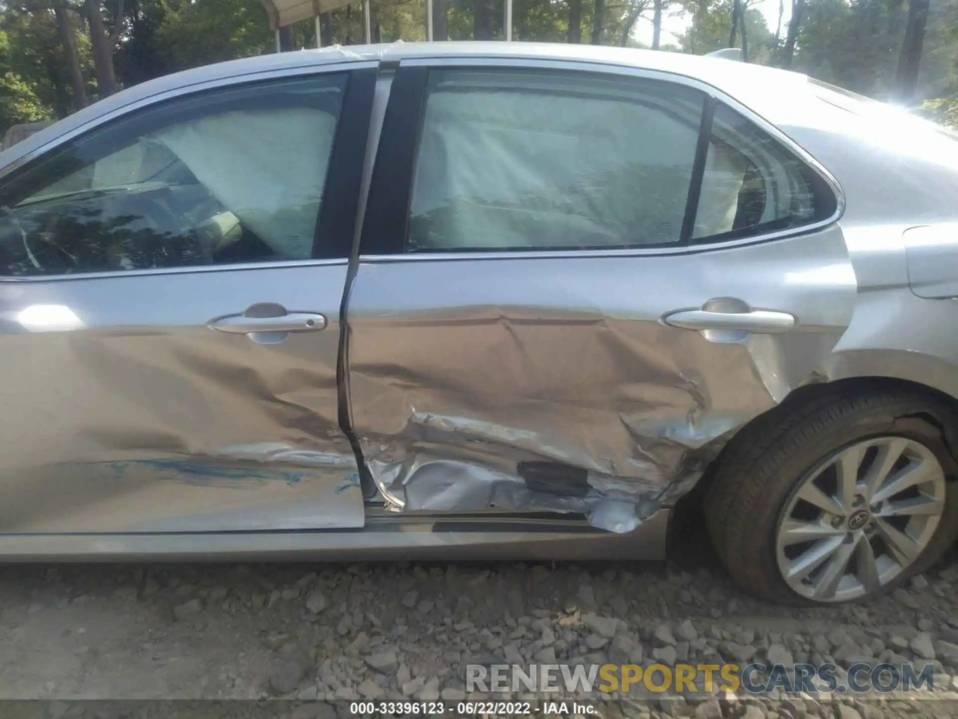 6 Photograph of a damaged car 4T1C11AK6MU473525 TOYOTA CAMRY 2021