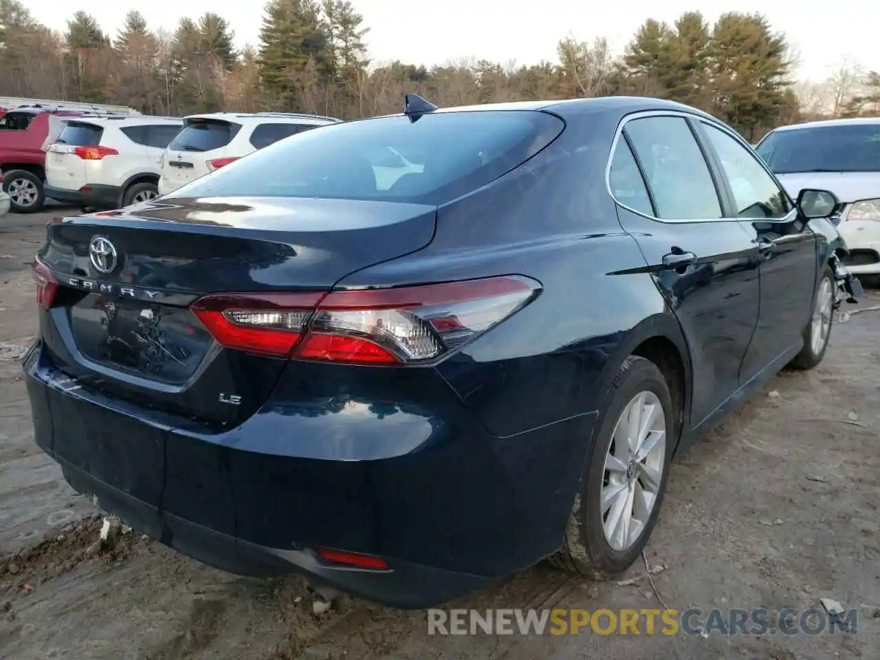 4 Photograph of a damaged car 4T1C11AK6MU484041 TOYOTA CAMRY 2021