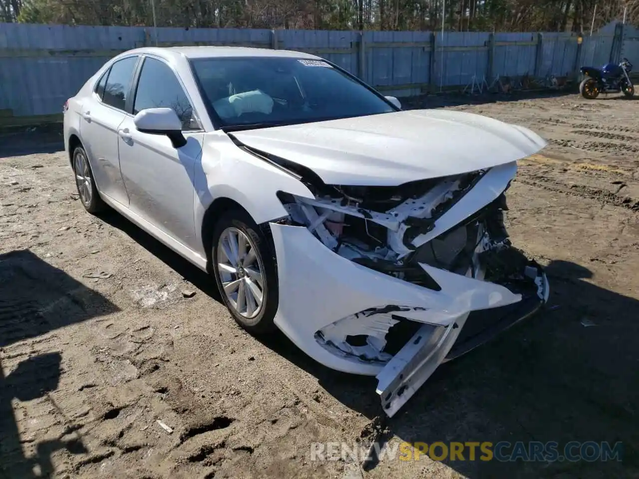 1 Photograph of a damaged car 4T1C11AK6MU546120 TOYOTA CAMRY 2021