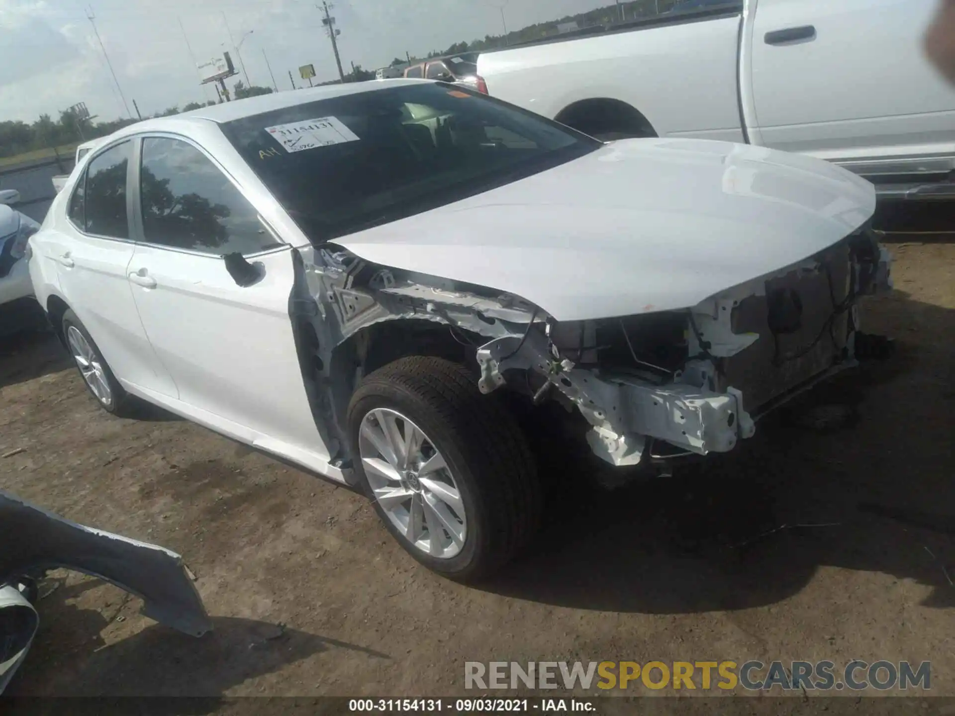 1 Photograph of a damaged car 4T1C11AK6MU550426 TOYOTA CAMRY 2021