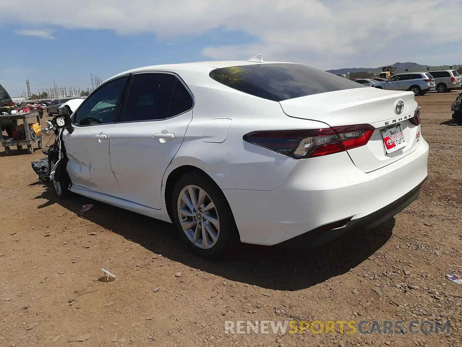 3 Photograph of a damaged car 4T1C11AK6MU569512 TOYOTA CAMRY 2021