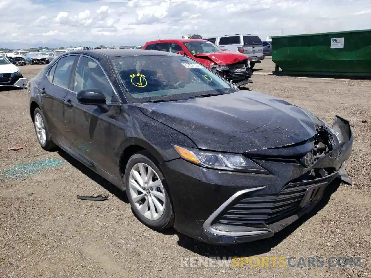 1 Photograph of a damaged car 4T1C11AK6MU584009 TOYOTA CAMRY 2021