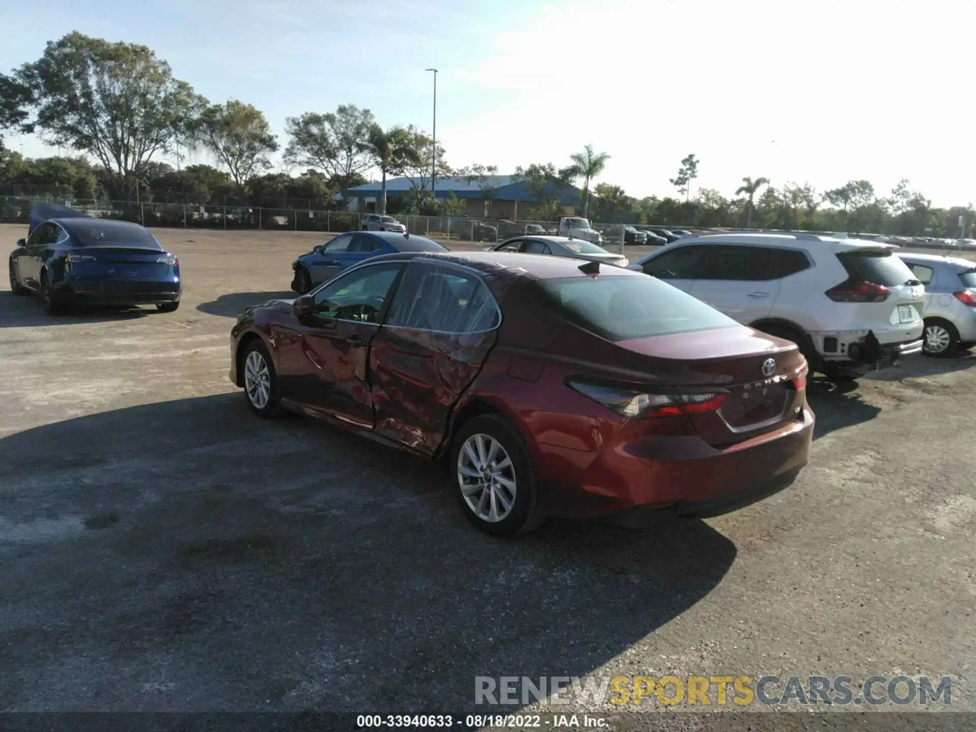 3 Photograph of a damaged car 4T1C11AK6MU591915 TOYOTA CAMRY 2021