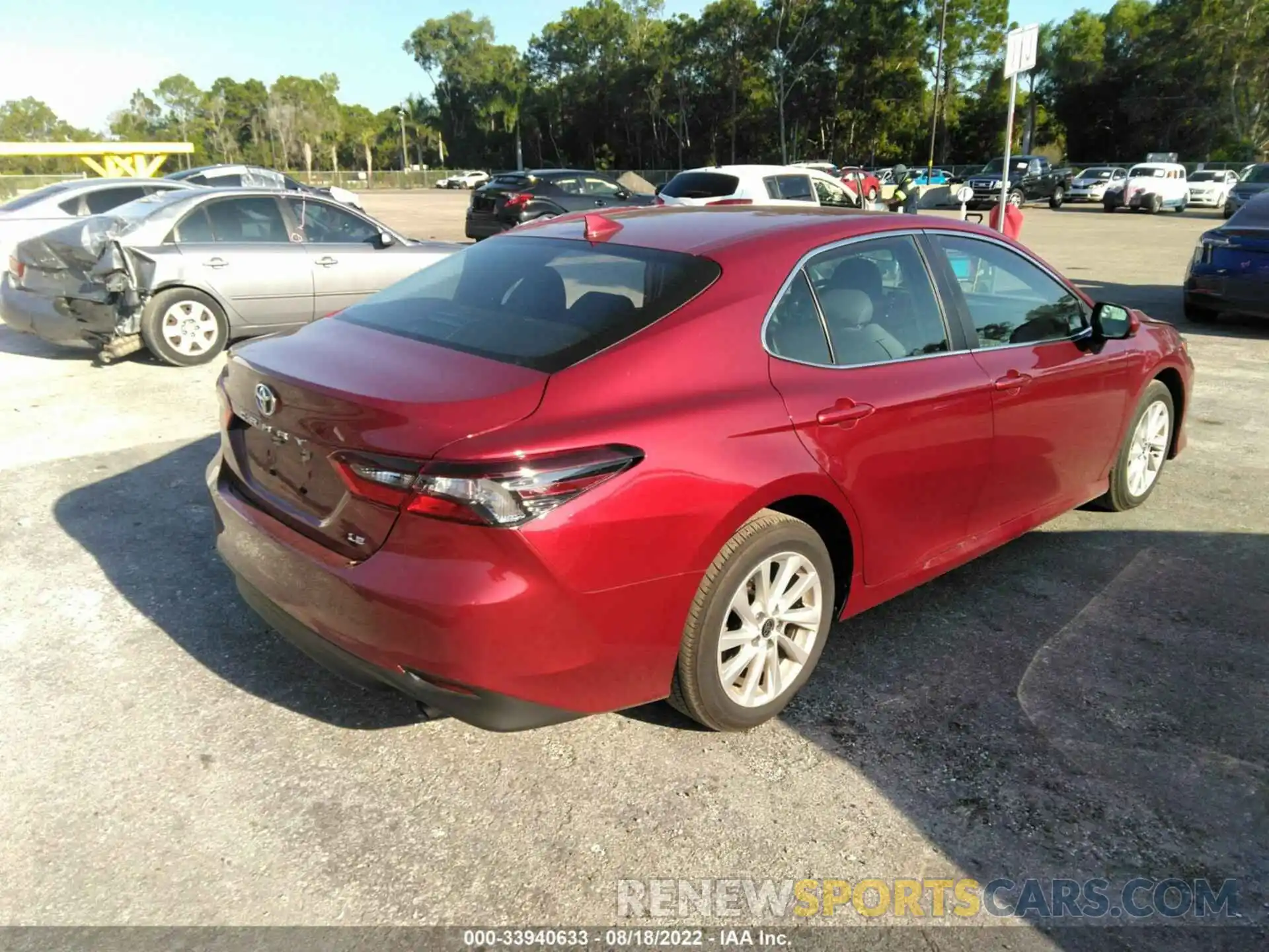 4 Photograph of a damaged car 4T1C11AK6MU591915 TOYOTA CAMRY 2021