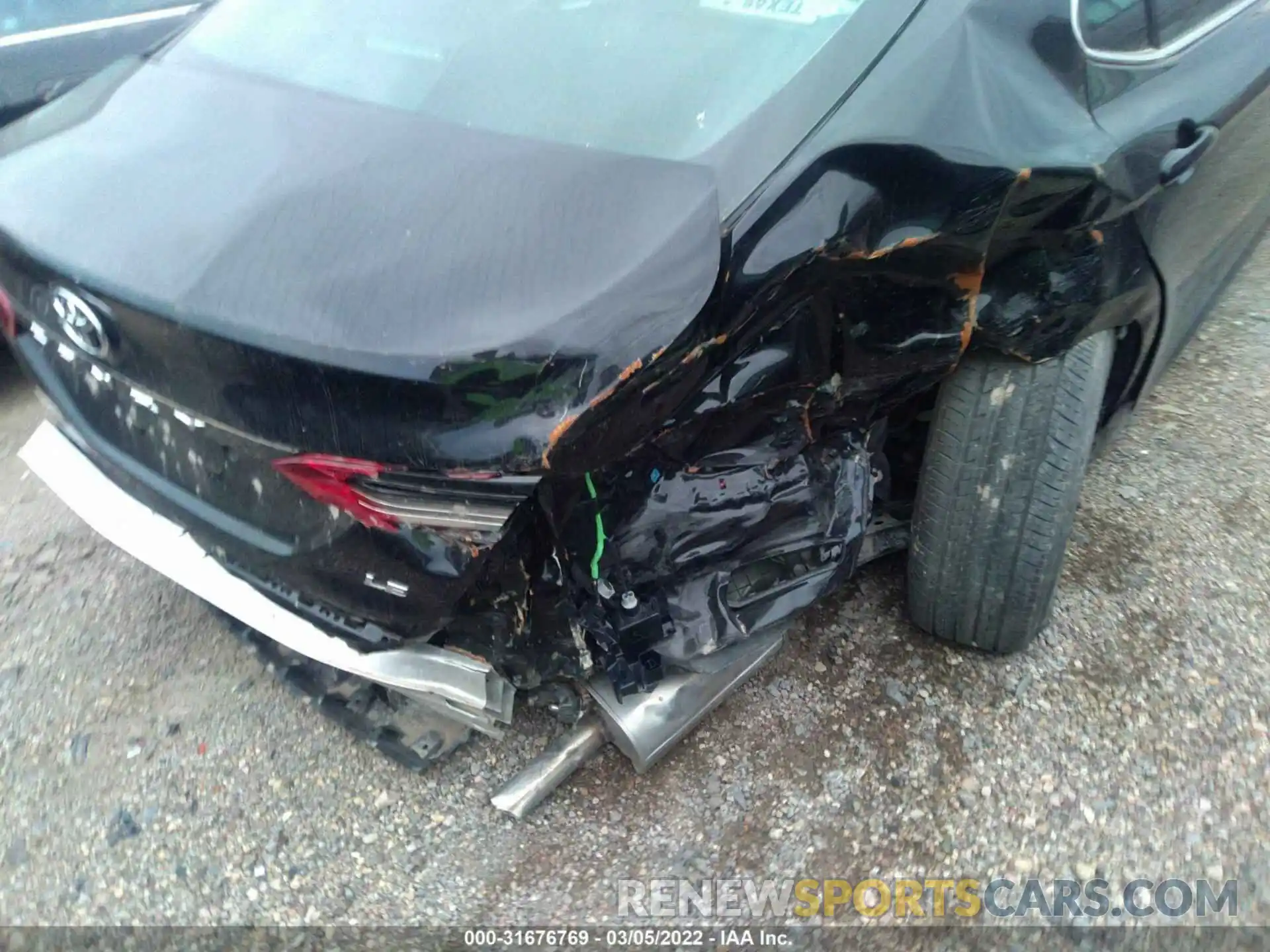 6 Photograph of a damaged car 4T1C11AK6MU600757 TOYOTA CAMRY 2021