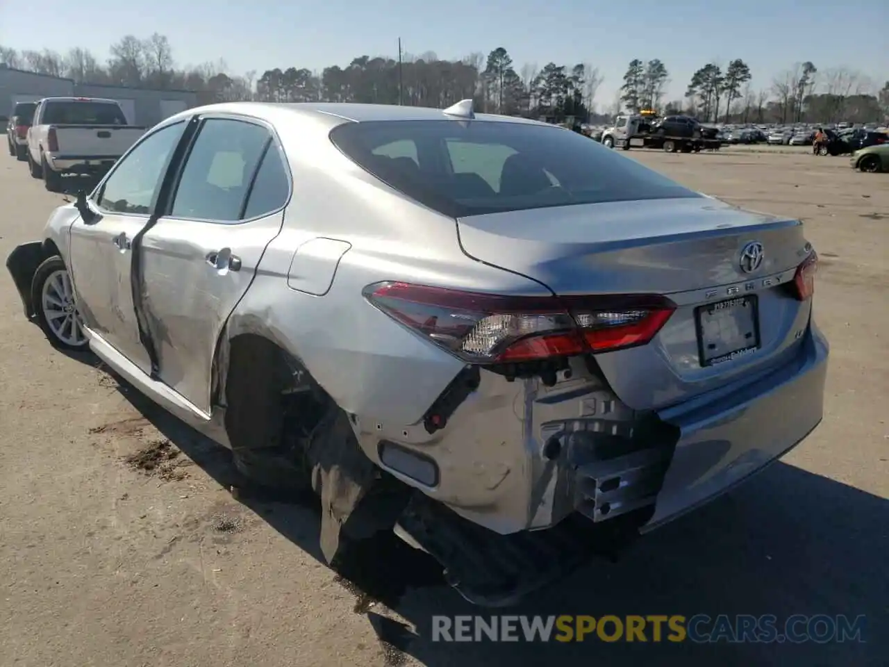 3 Photograph of a damaged car 4T1C11AK6MU614061 TOYOTA CAMRY 2021