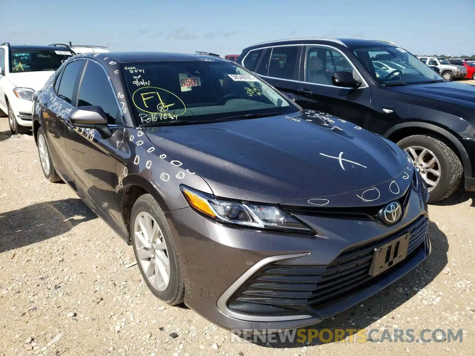 9 Photograph of a damaged car 4T1C11AK7MU404357 TOYOTA CAMRY 2021