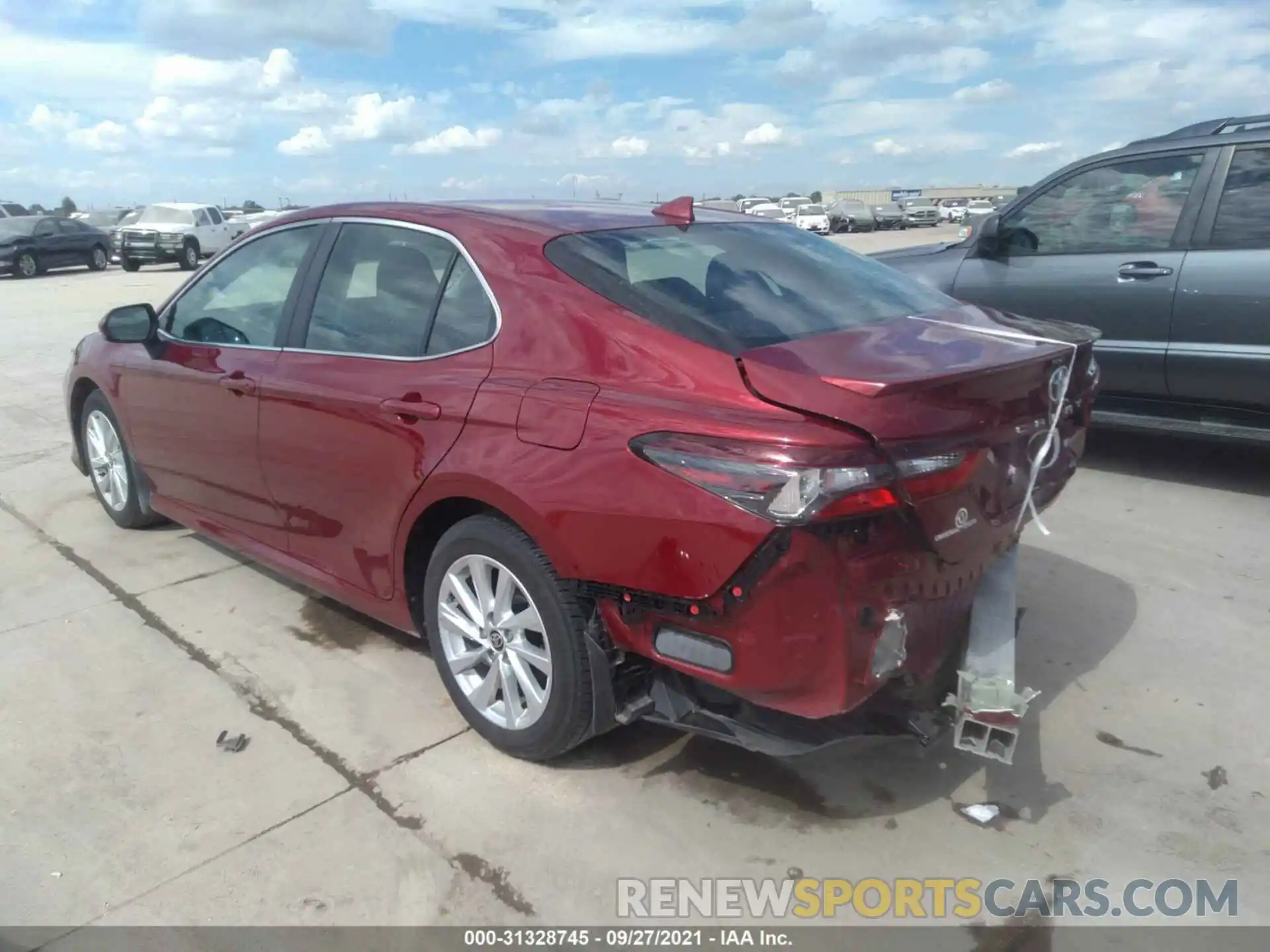 3 Photograph of a damaged car 4T1C11AK7MU437343 TOYOTA CAMRY 2021