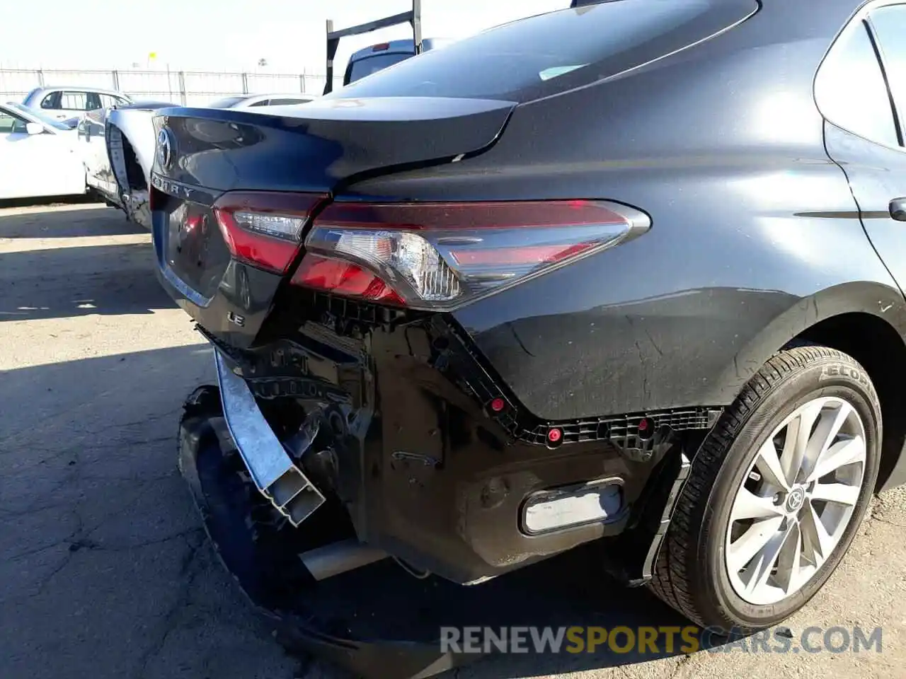 9 Photograph of a damaged car 4T1C11AK7MU449475 TOYOTA CAMRY 2021