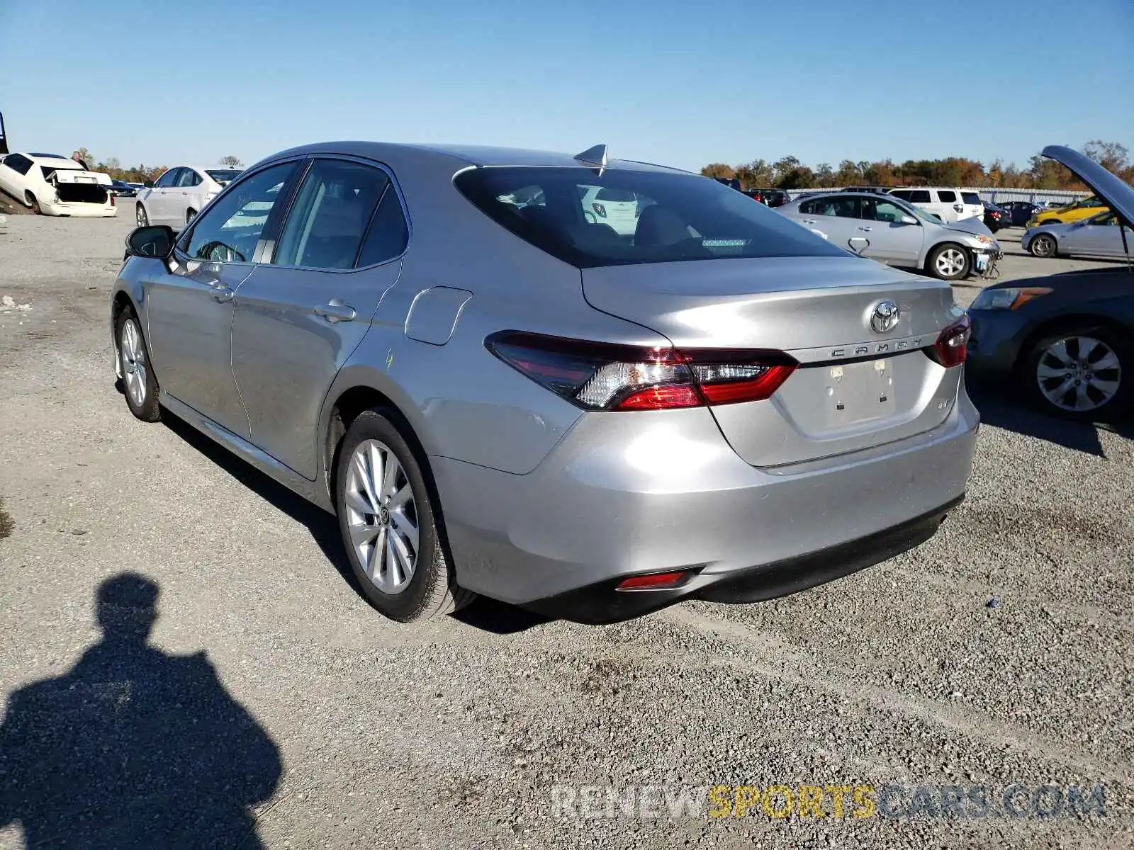 3 Photograph of a damaged car 4T1C11AK7MU453896 TOYOTA CAMRY 2021