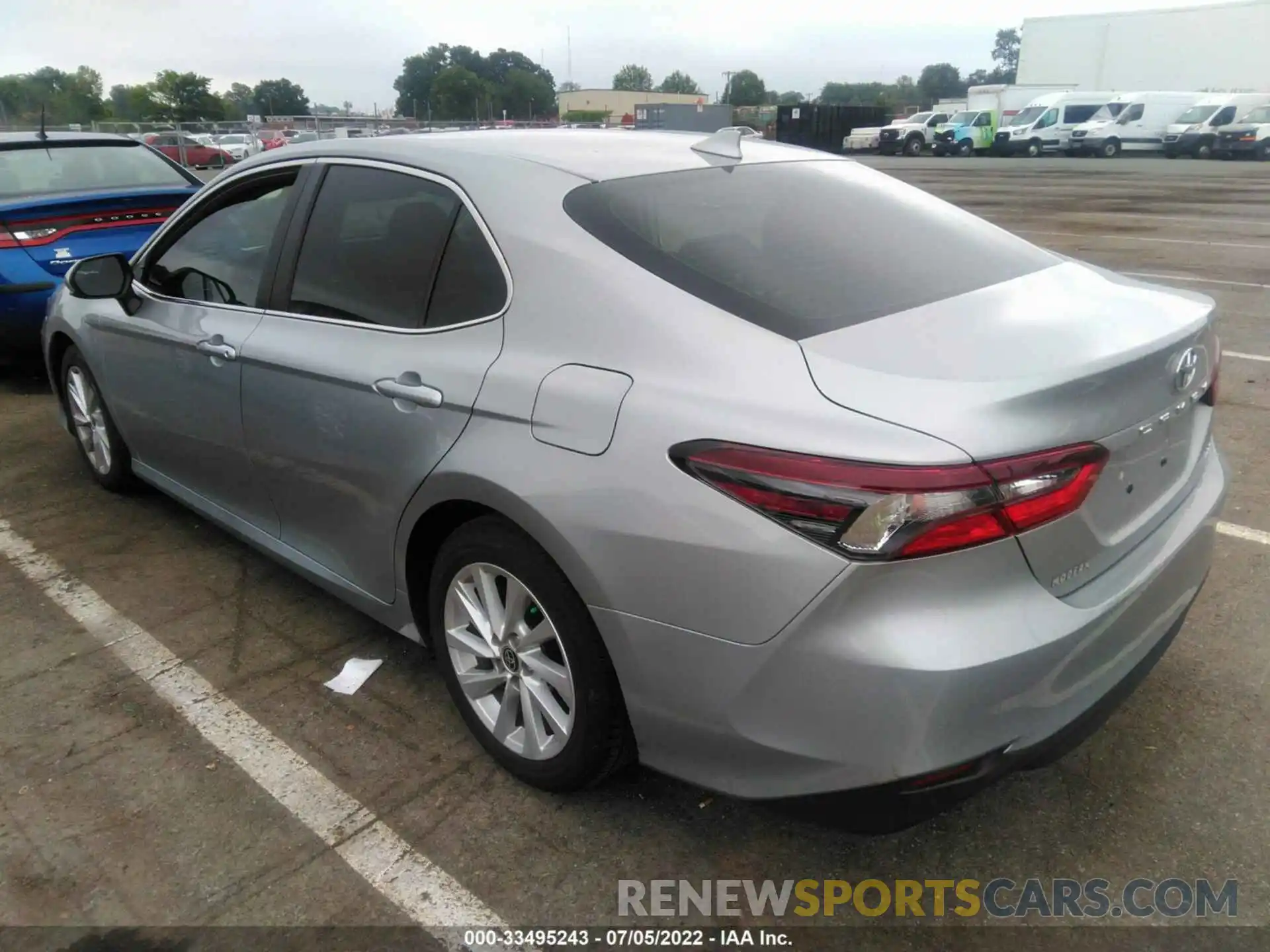 3 Photograph of a damaged car 4T1C11AK7MU463232 TOYOTA CAMRY 2021