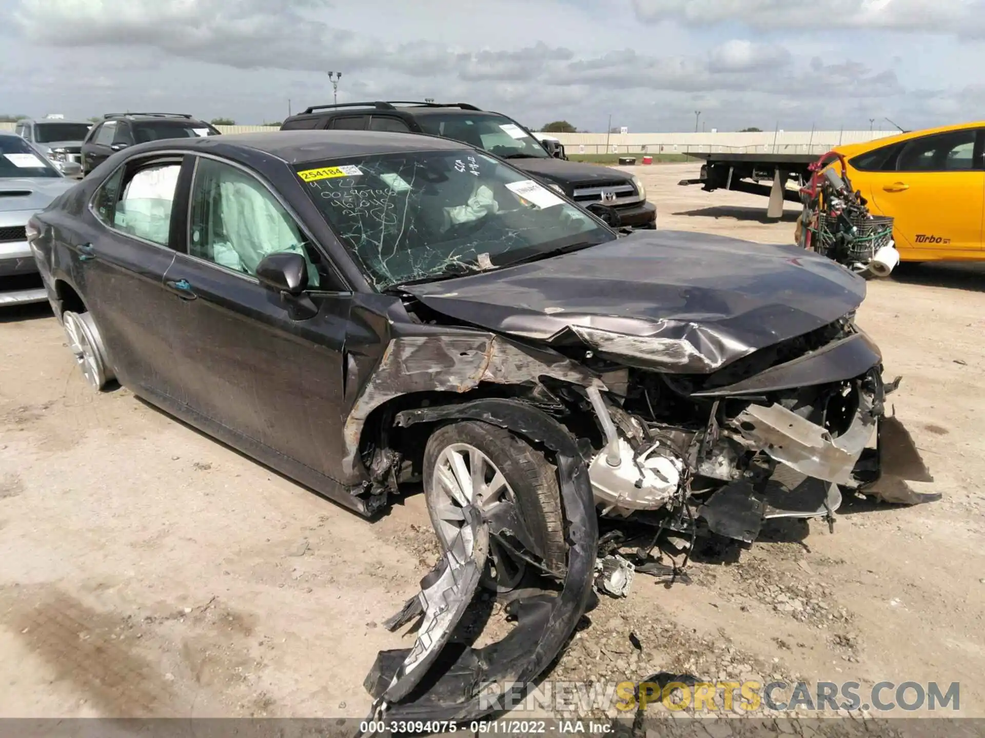 1 Photograph of a damaged car 4T1C11AK7MU465045 TOYOTA CAMRY 2021