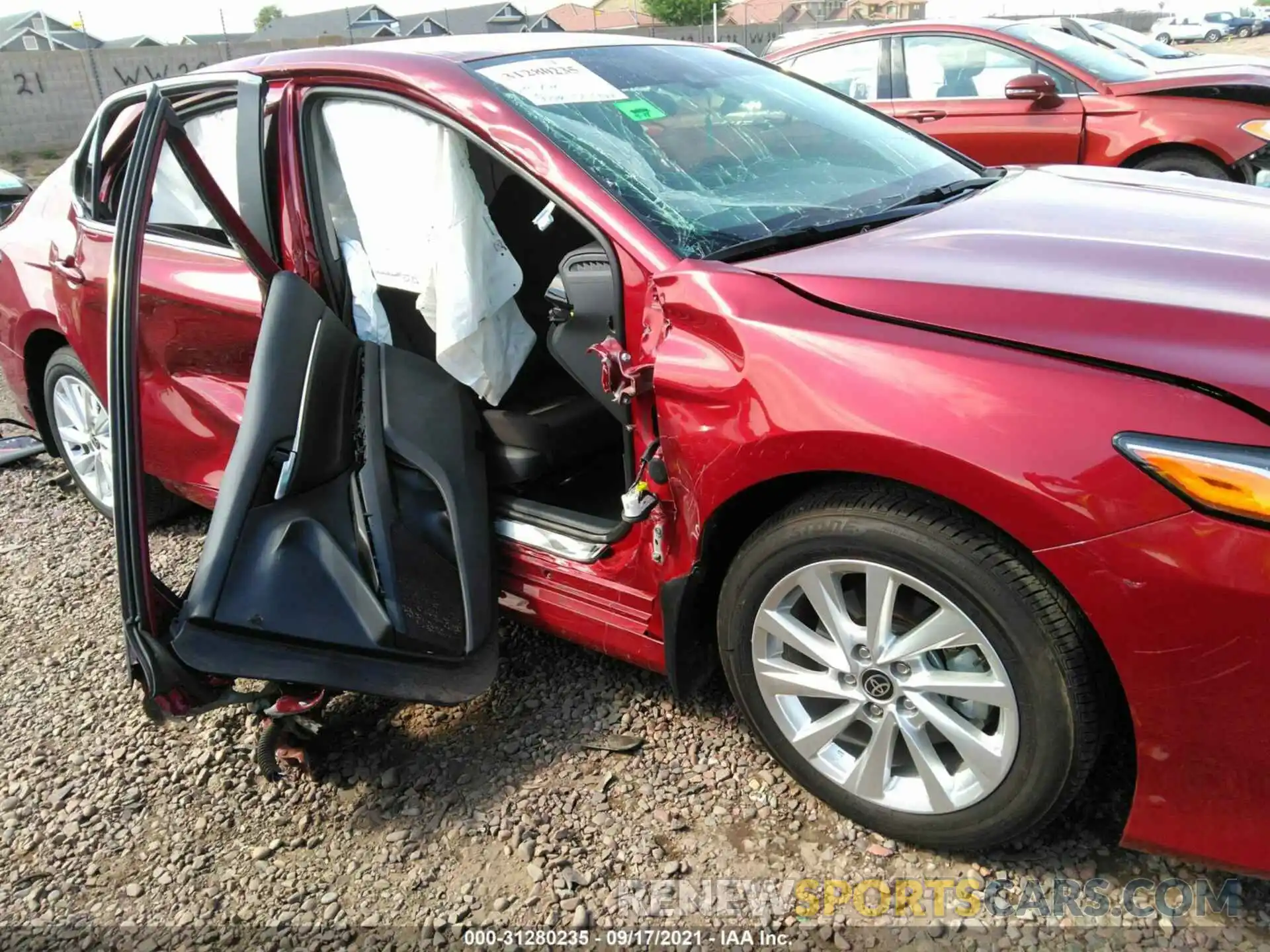 6 Photograph of a damaged car 4T1C11AK7MU529102 TOYOTA CAMRY 2021